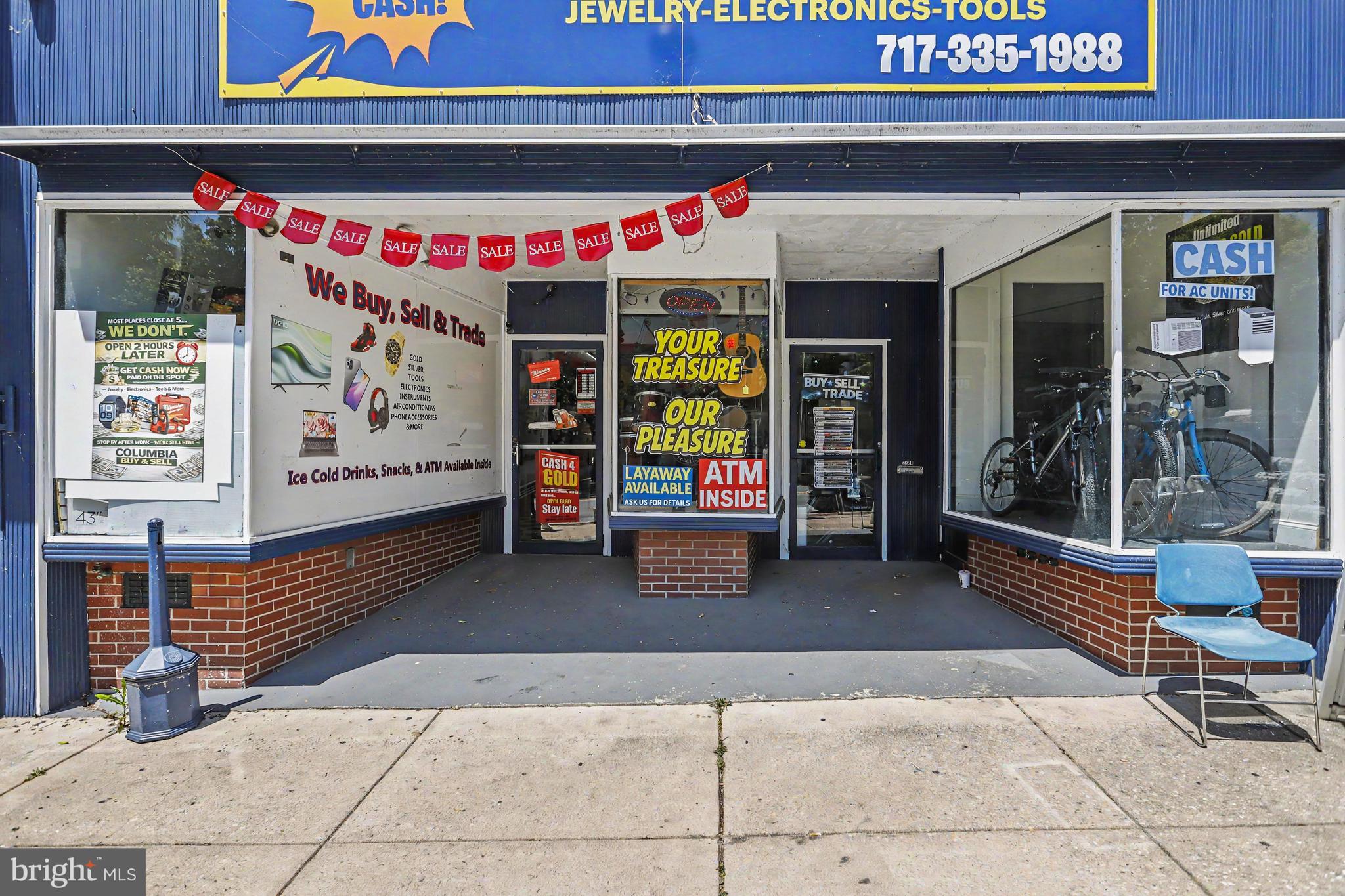 469 LOCUST STREET