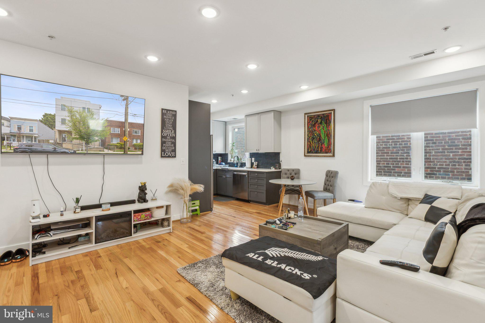 1416 22ND STREET SE 4