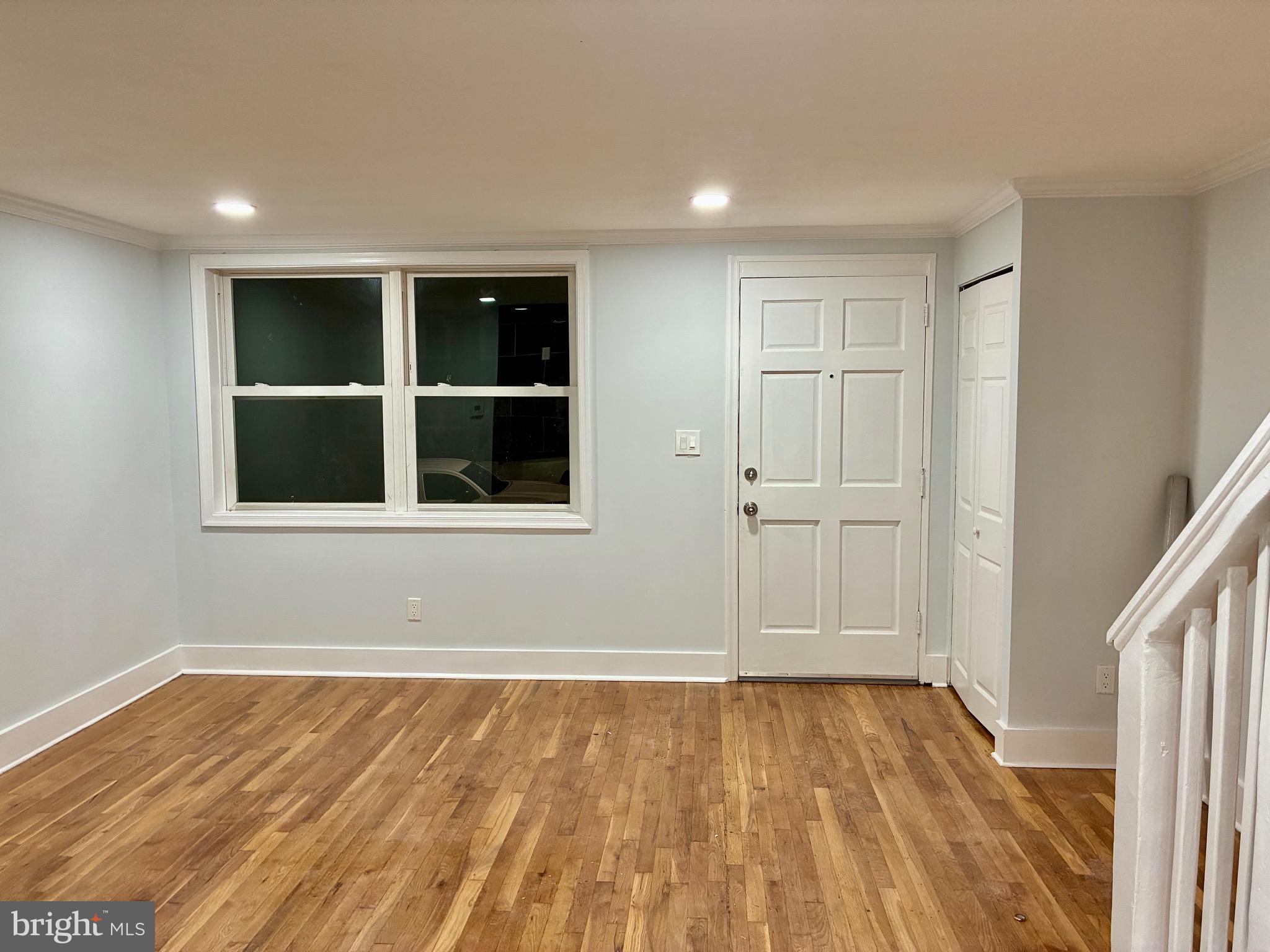 LAKELAND - Residential