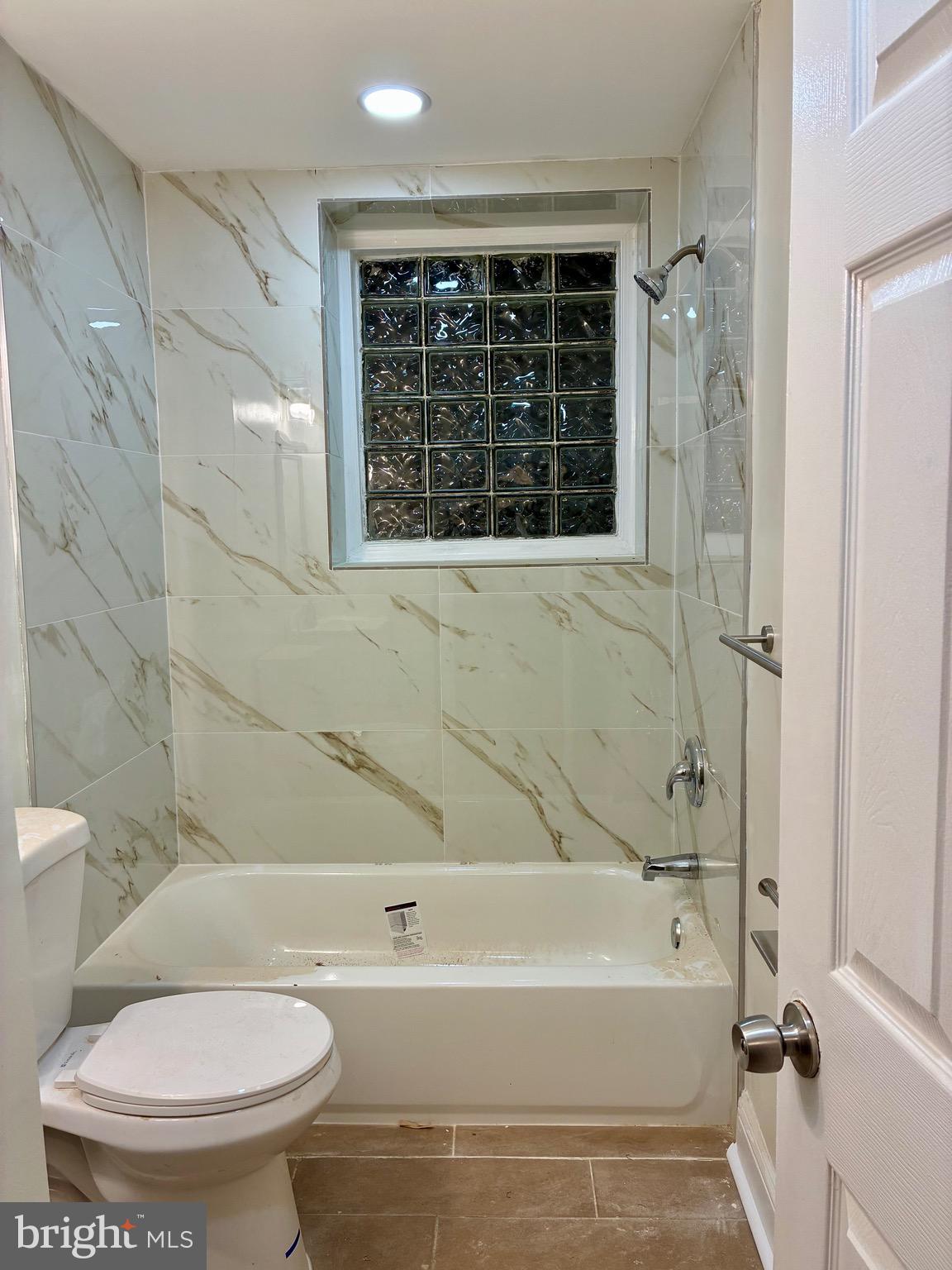 LAKELAND - Residential