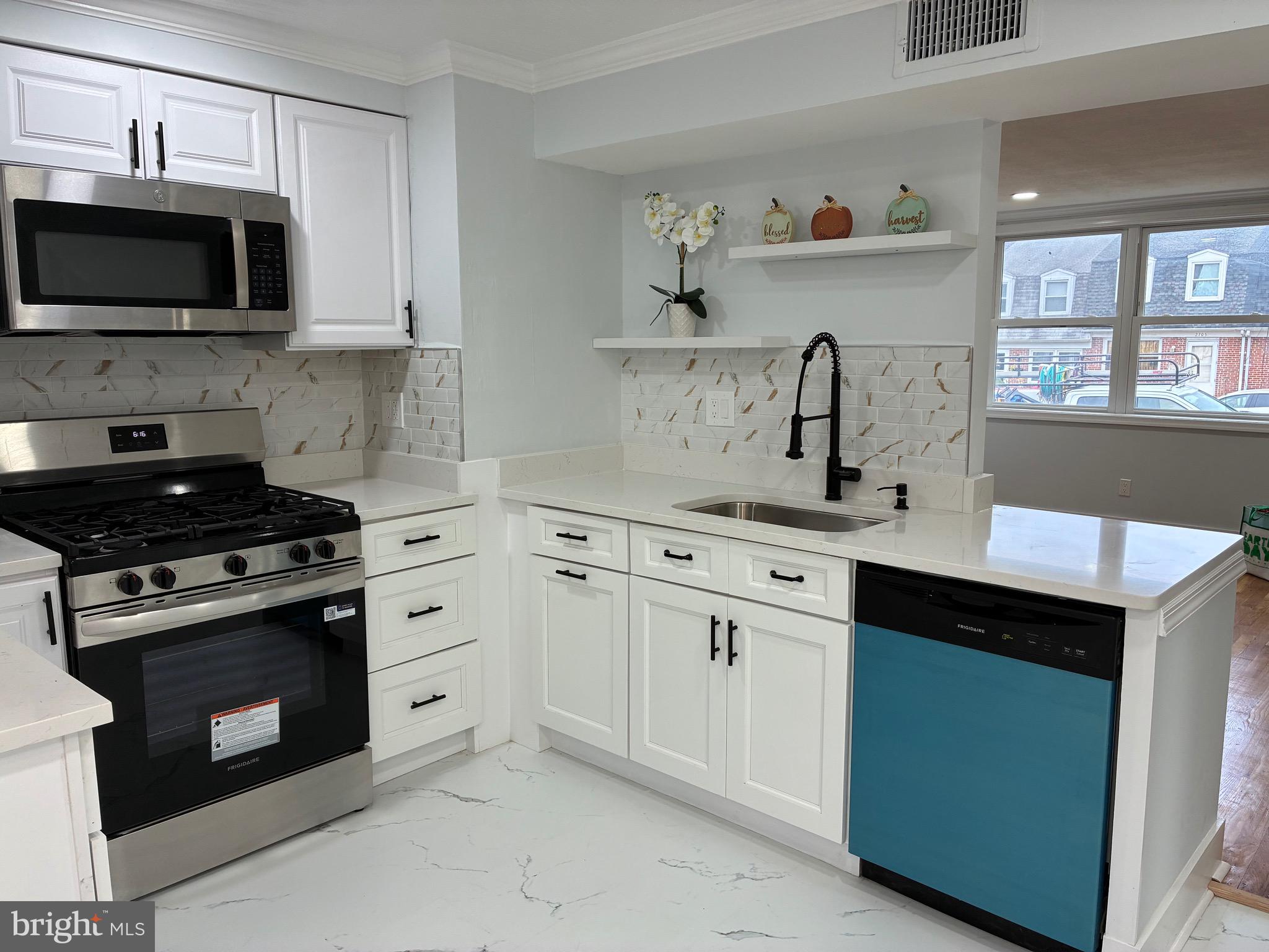 LAKELAND - Residential