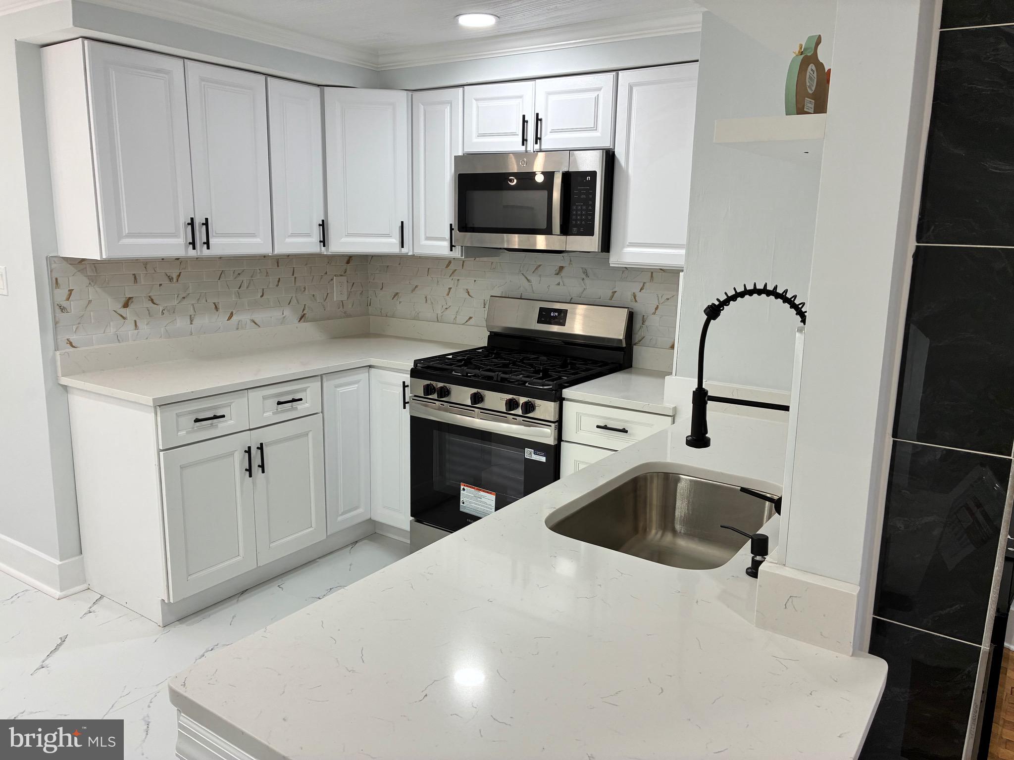 LAKELAND - Residential