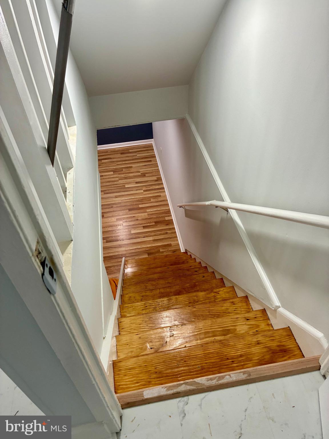 2704 MARBOURNE AVENUE