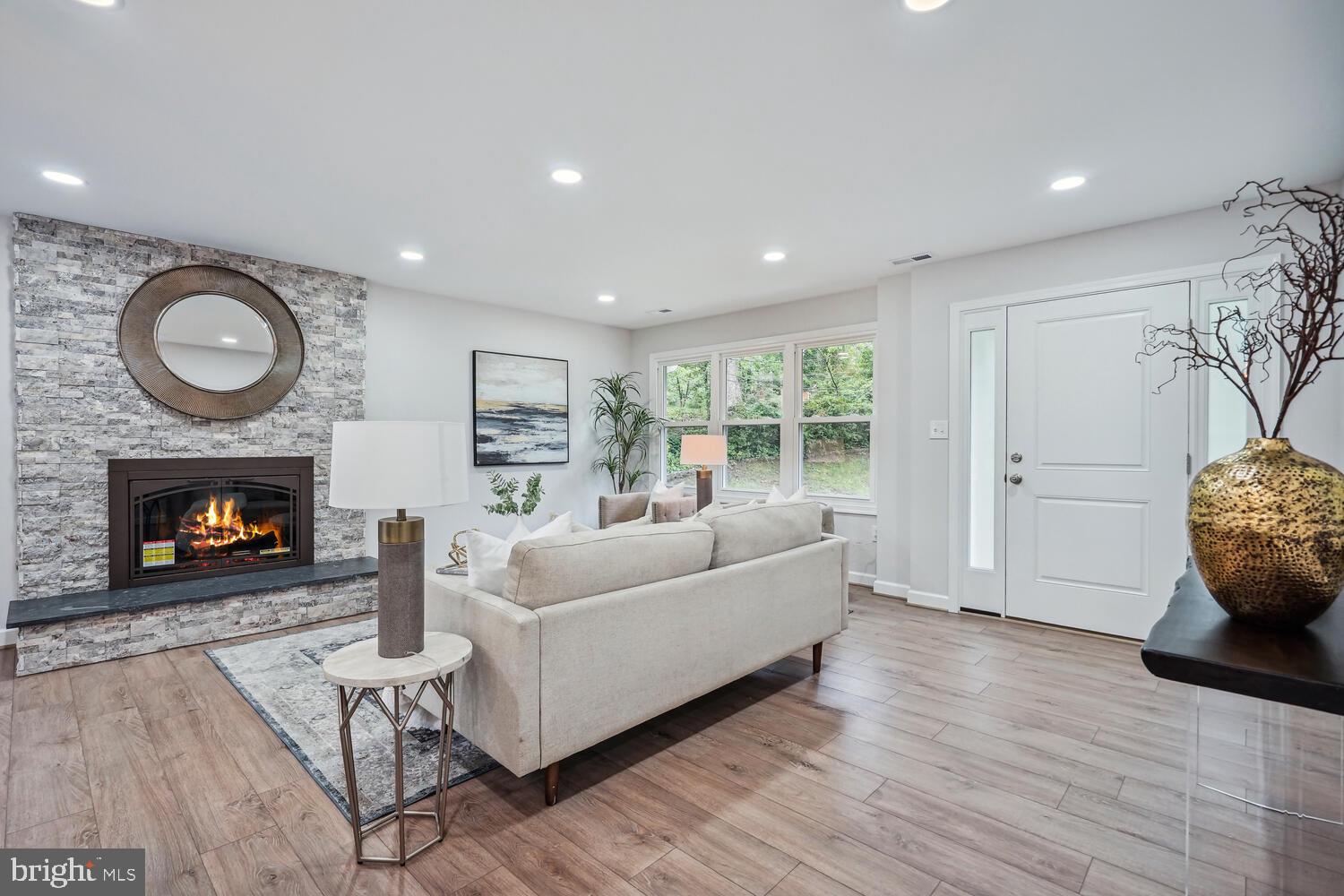 SHIRLEY ACRES - Residential Lease