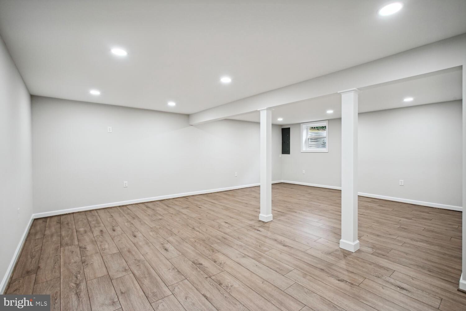 SHIRLEY ACRES - Residential Lease