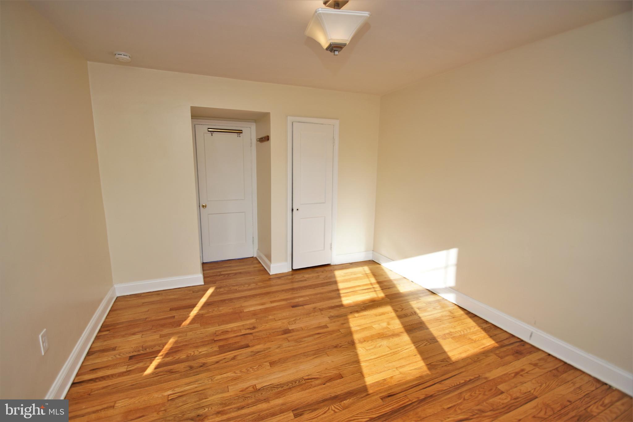 PARKVILLE - Residential Lease