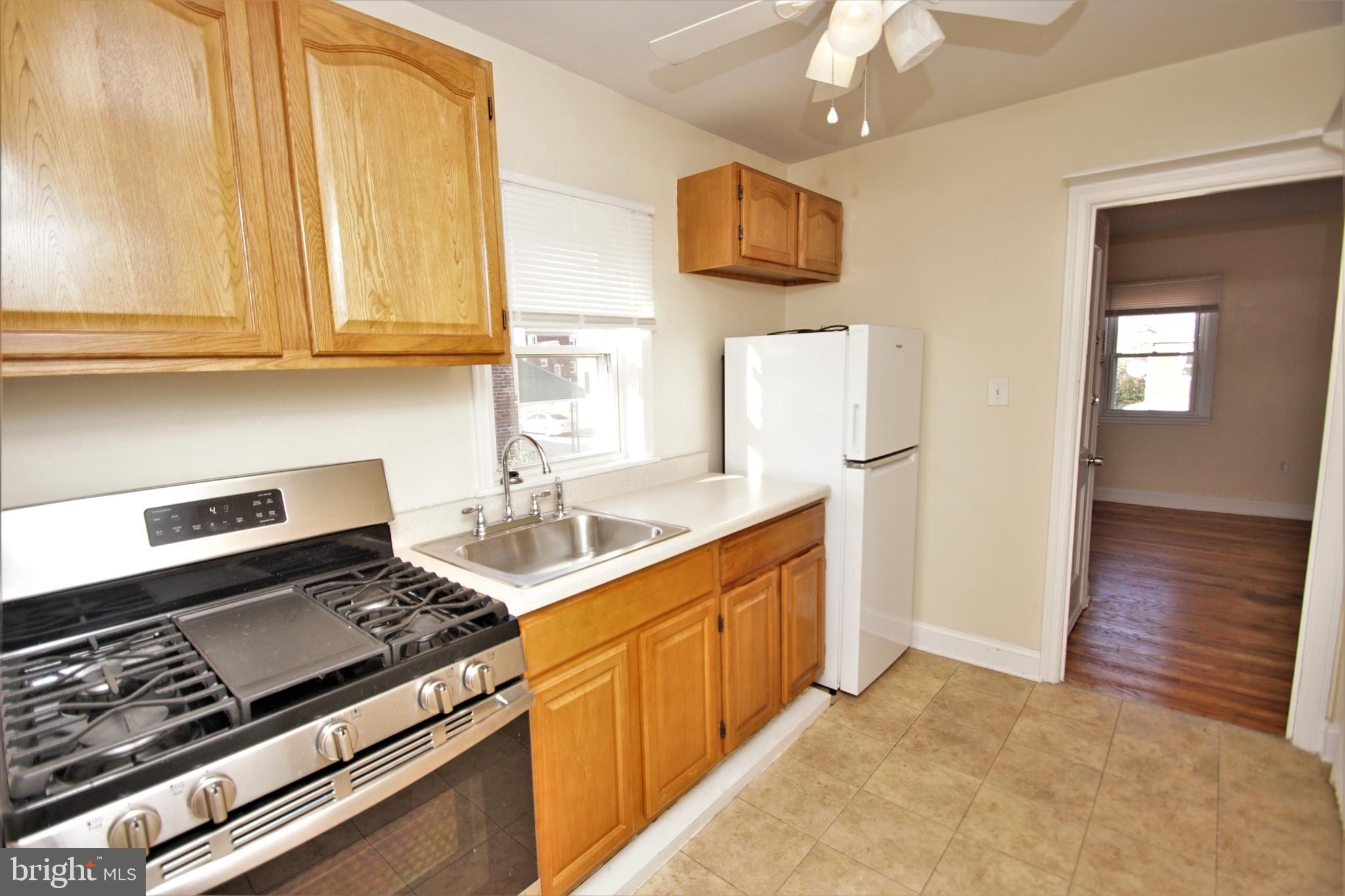 PARKVILLE - Residential Lease