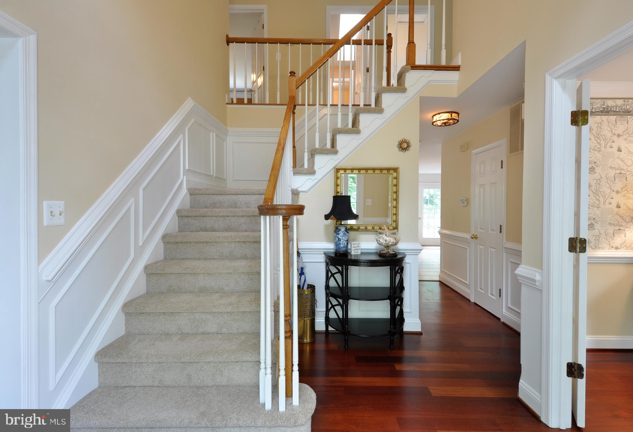 LEE'S HILL - Residential