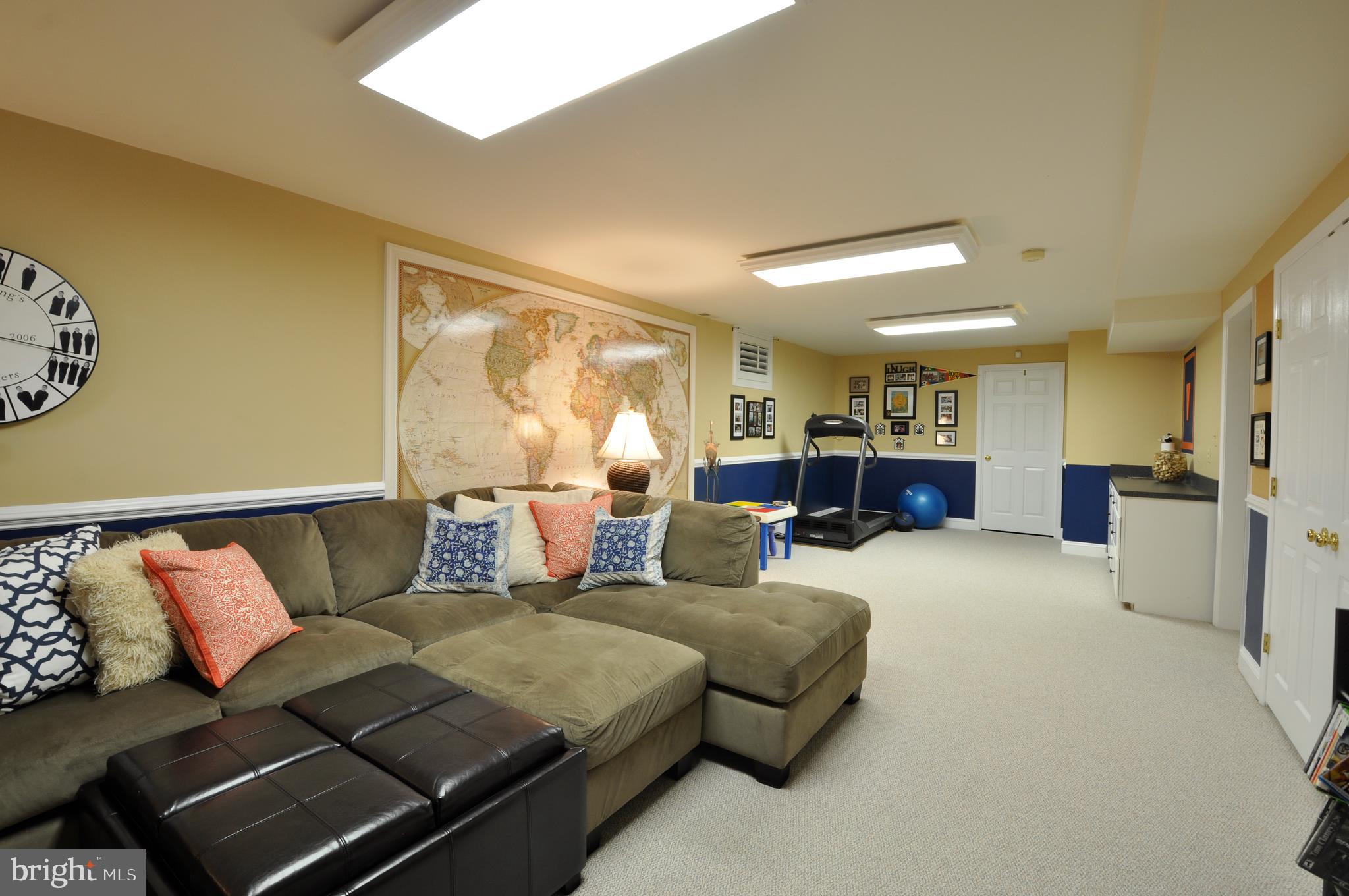 LEE'S HILL - Residential