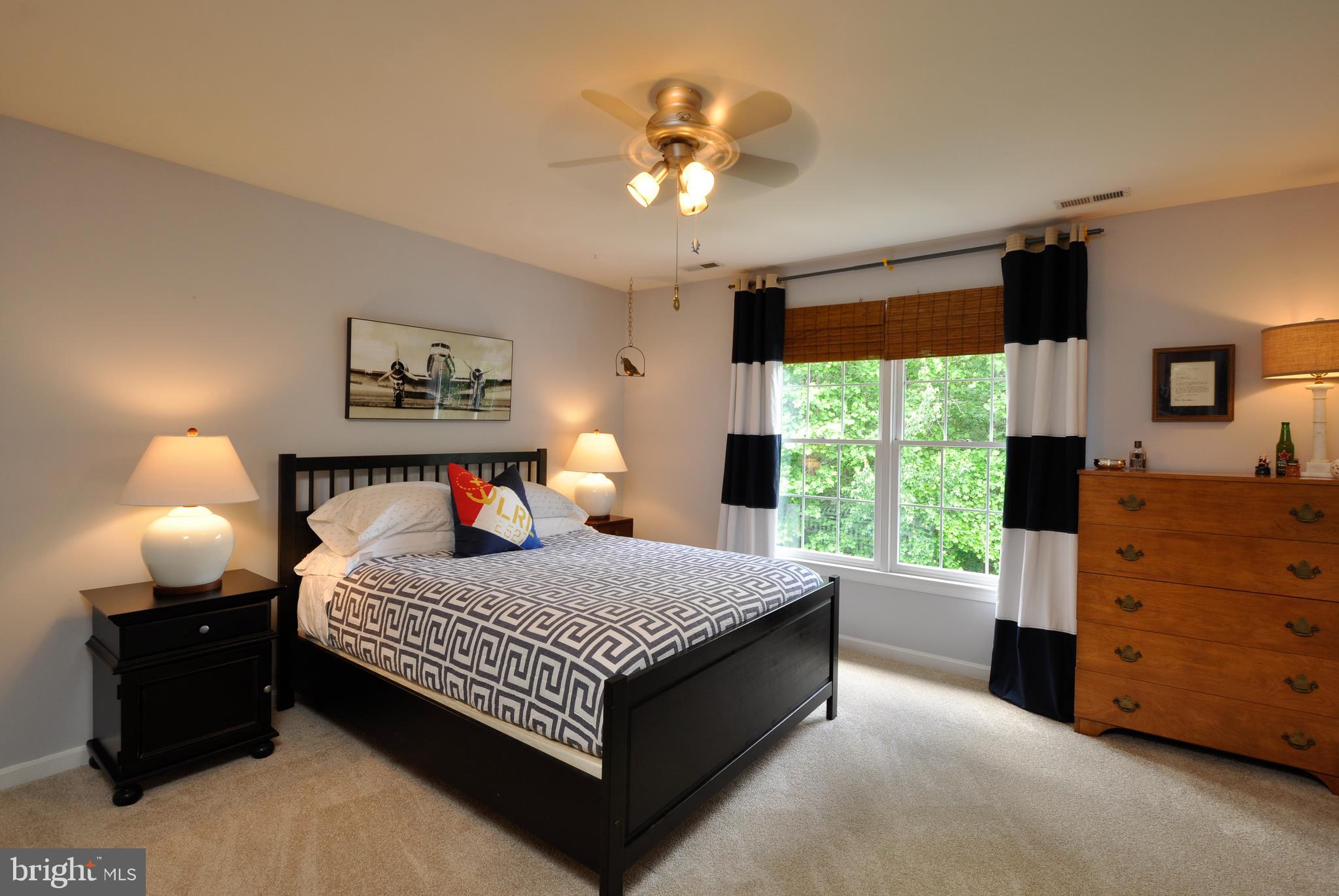 LEE'S HILL - Residential