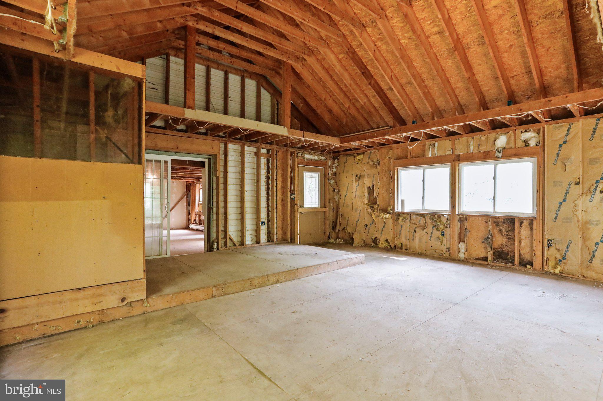 WHITINGS GLEN - Residential