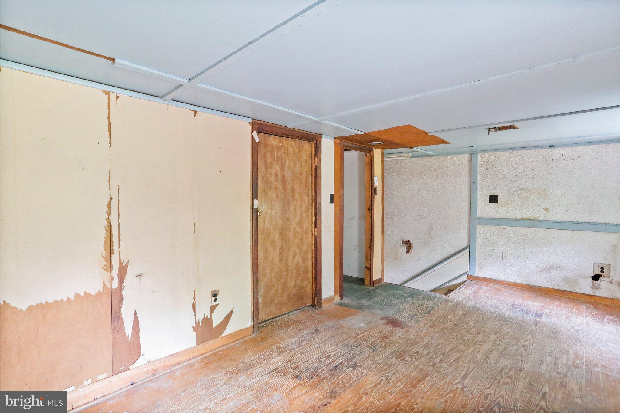 WHITINGS GLEN - Residential