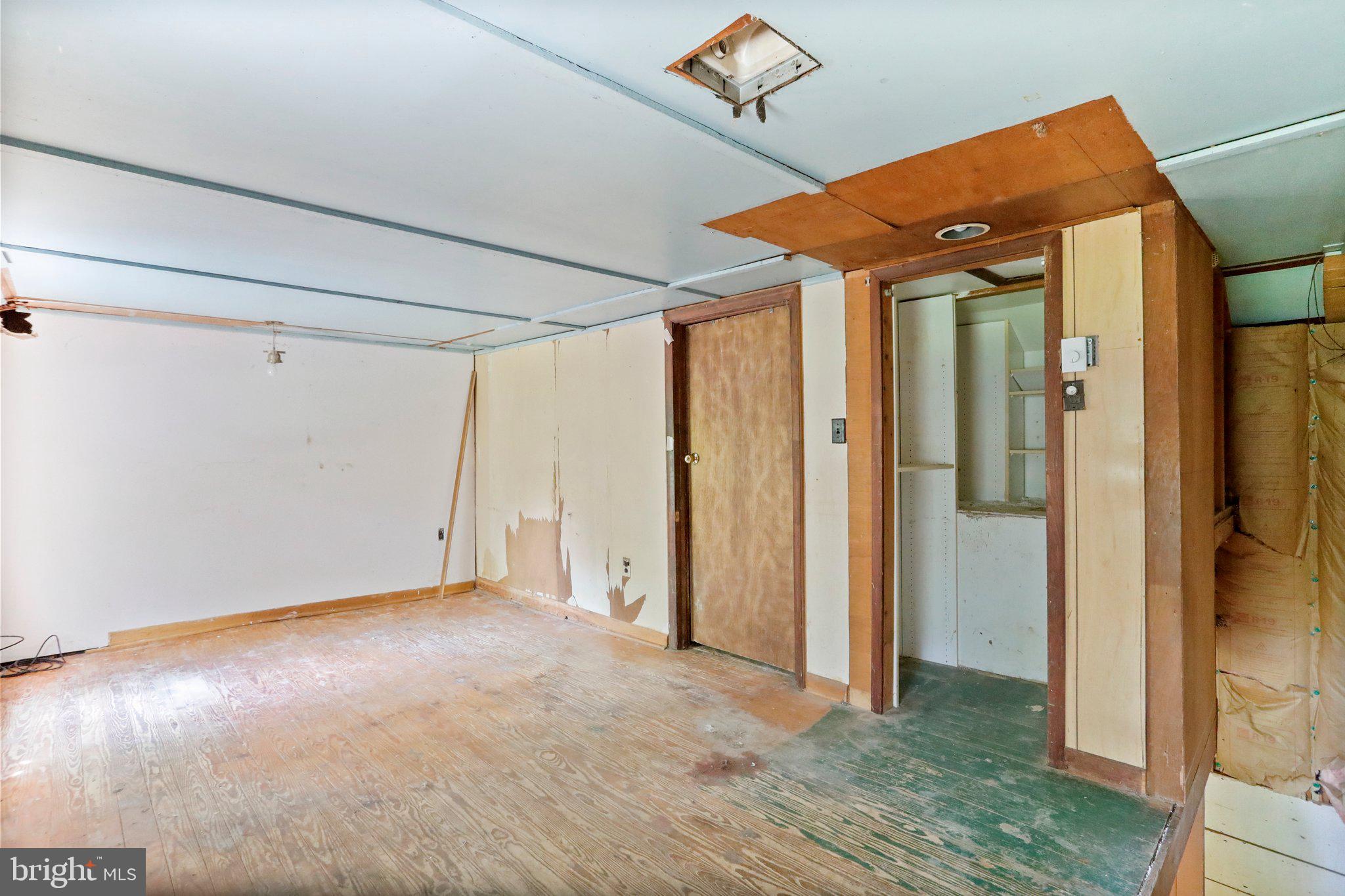 WHITINGS GLEN - Residential