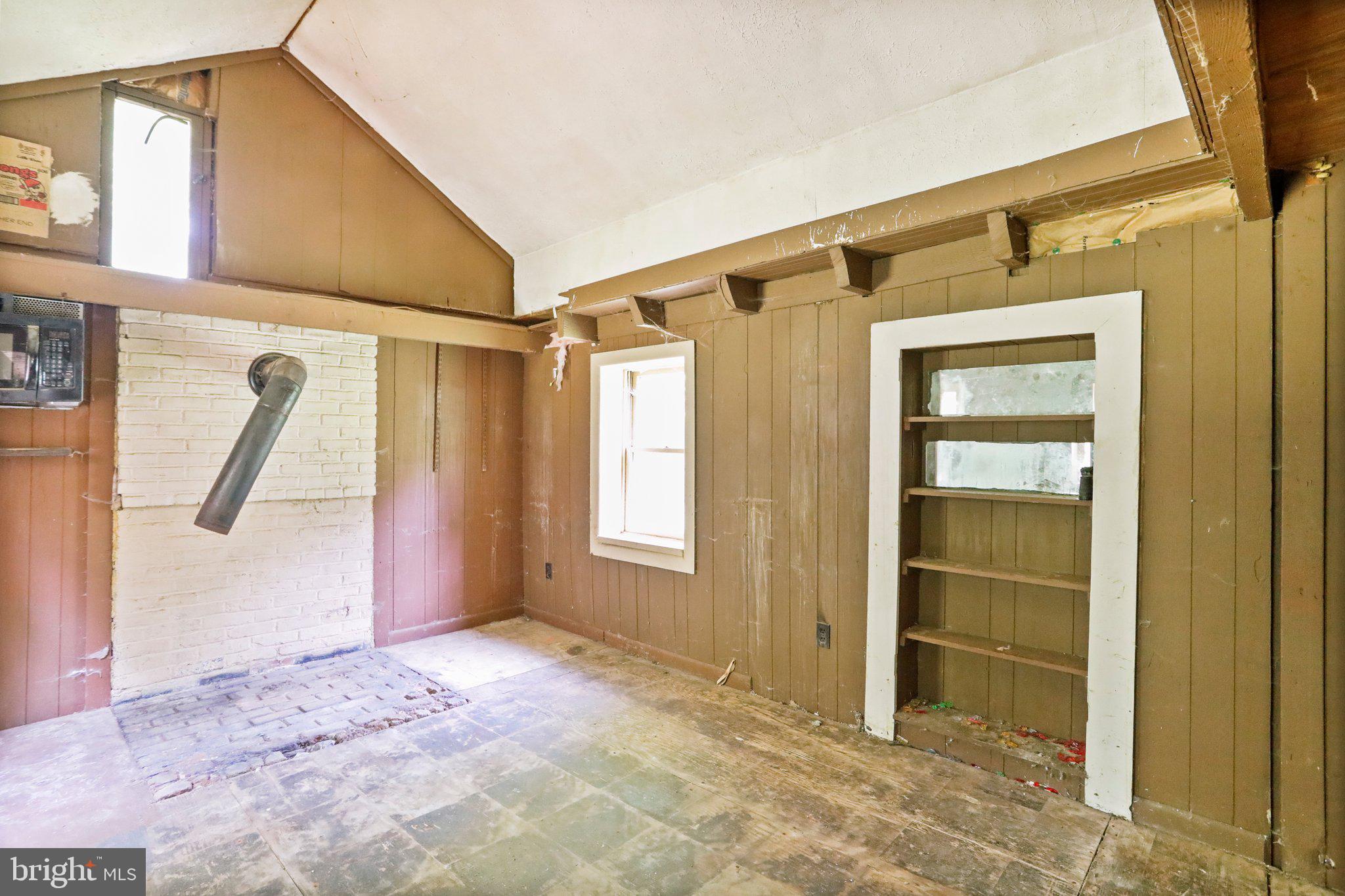 WHITINGS GLEN - Residential