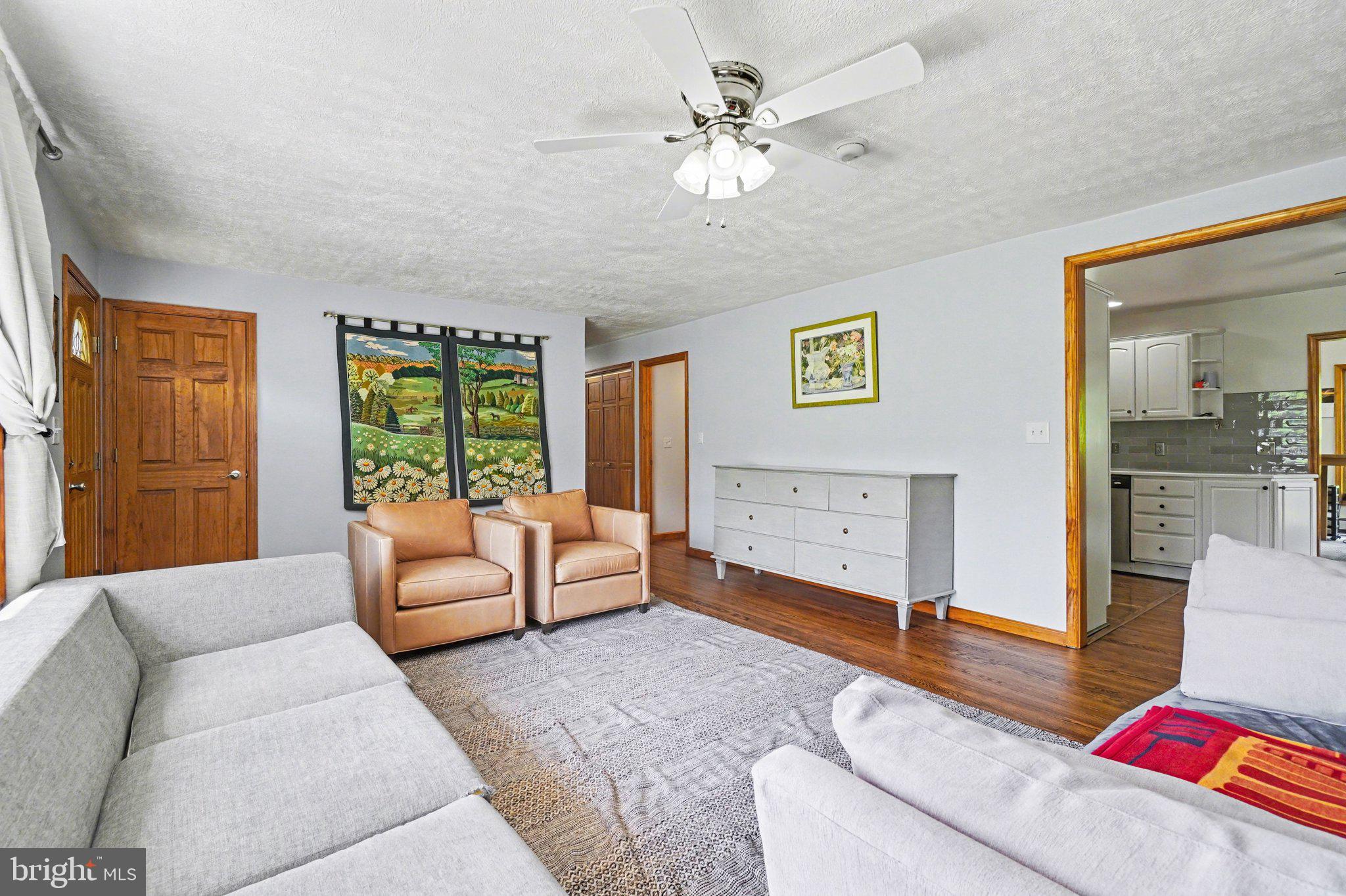 10416 JONESTOWN ROAD