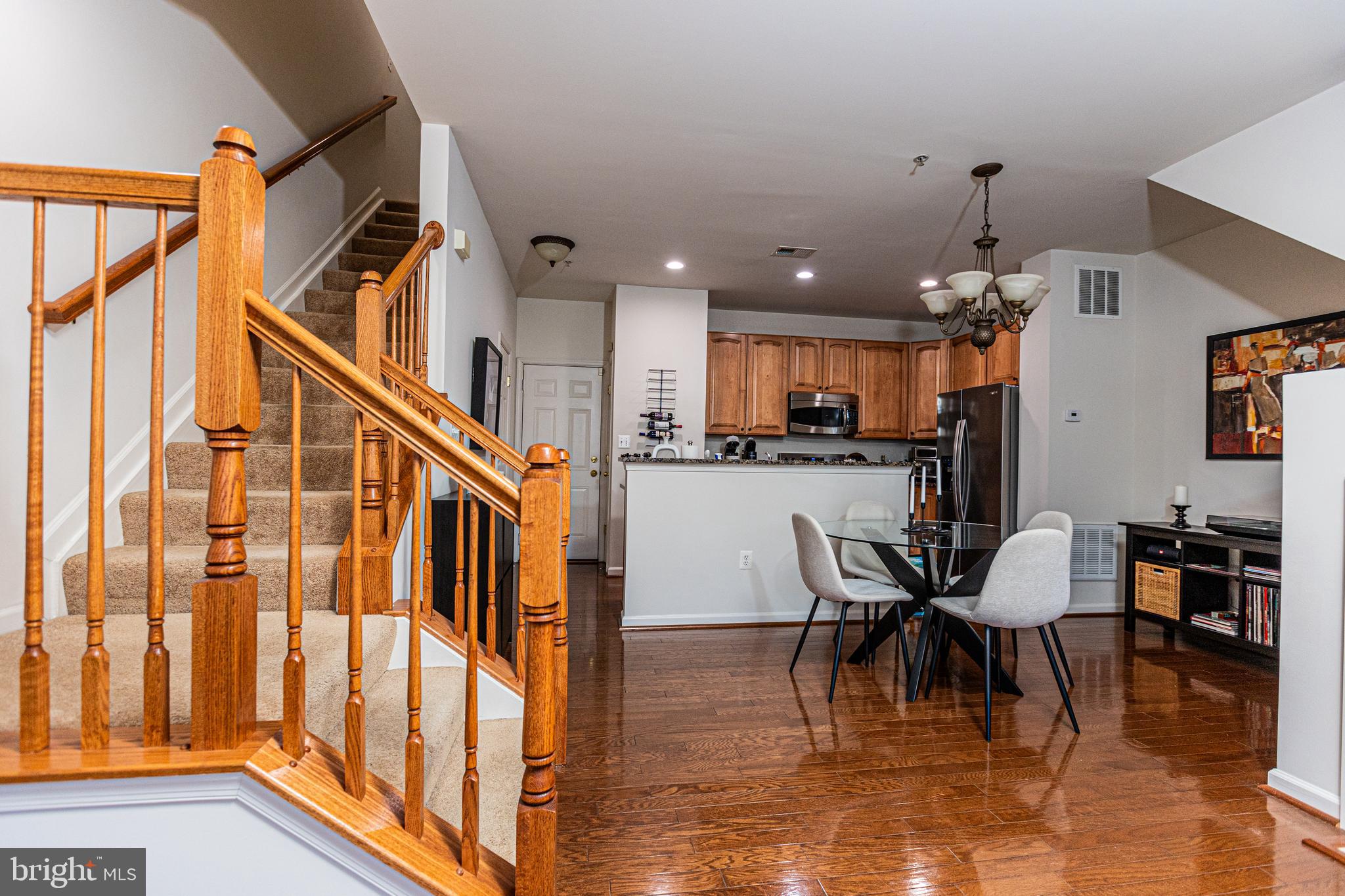 CENTREVILLE CROSSING - Residential