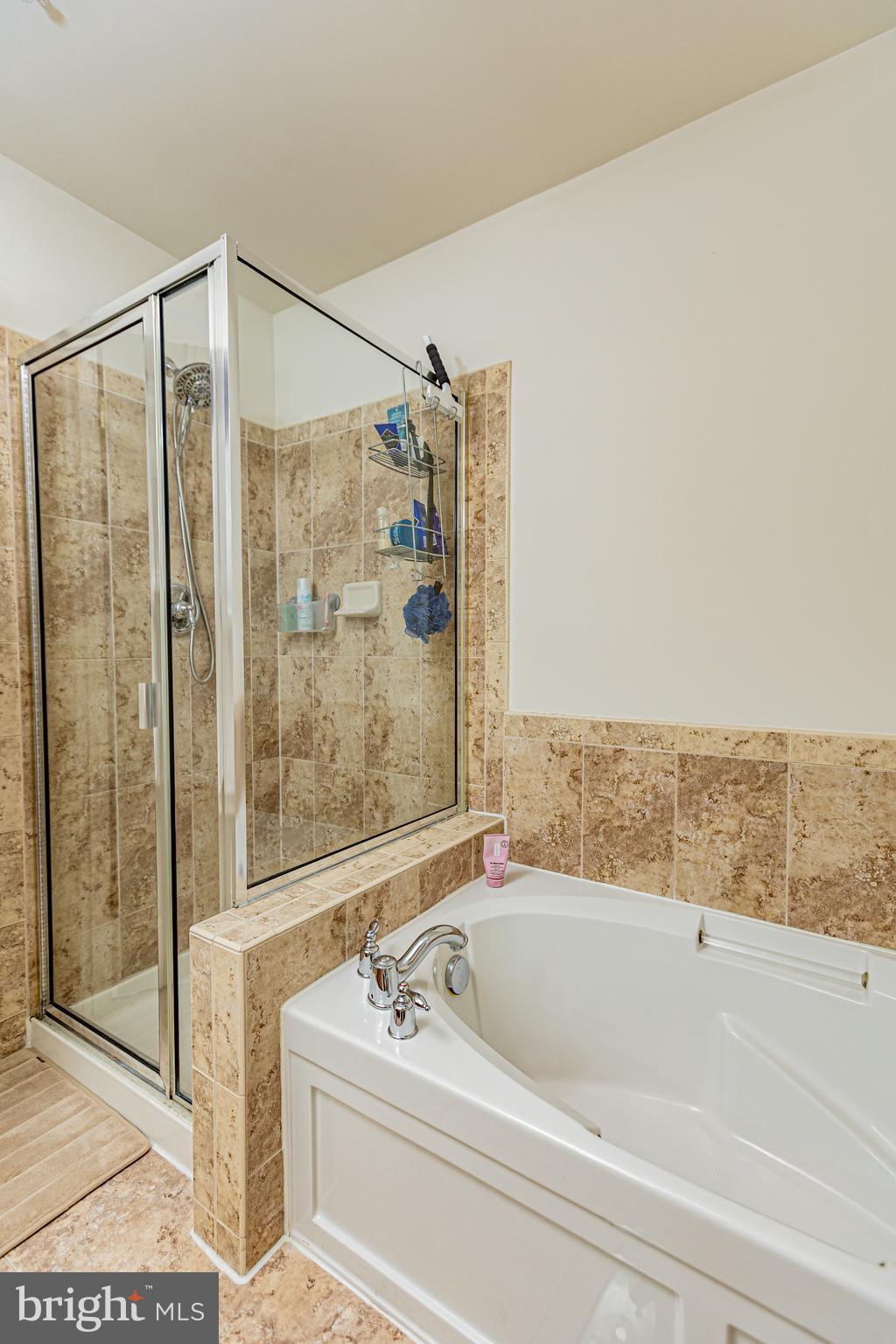 CENTREVILLE CROSSING - Residential