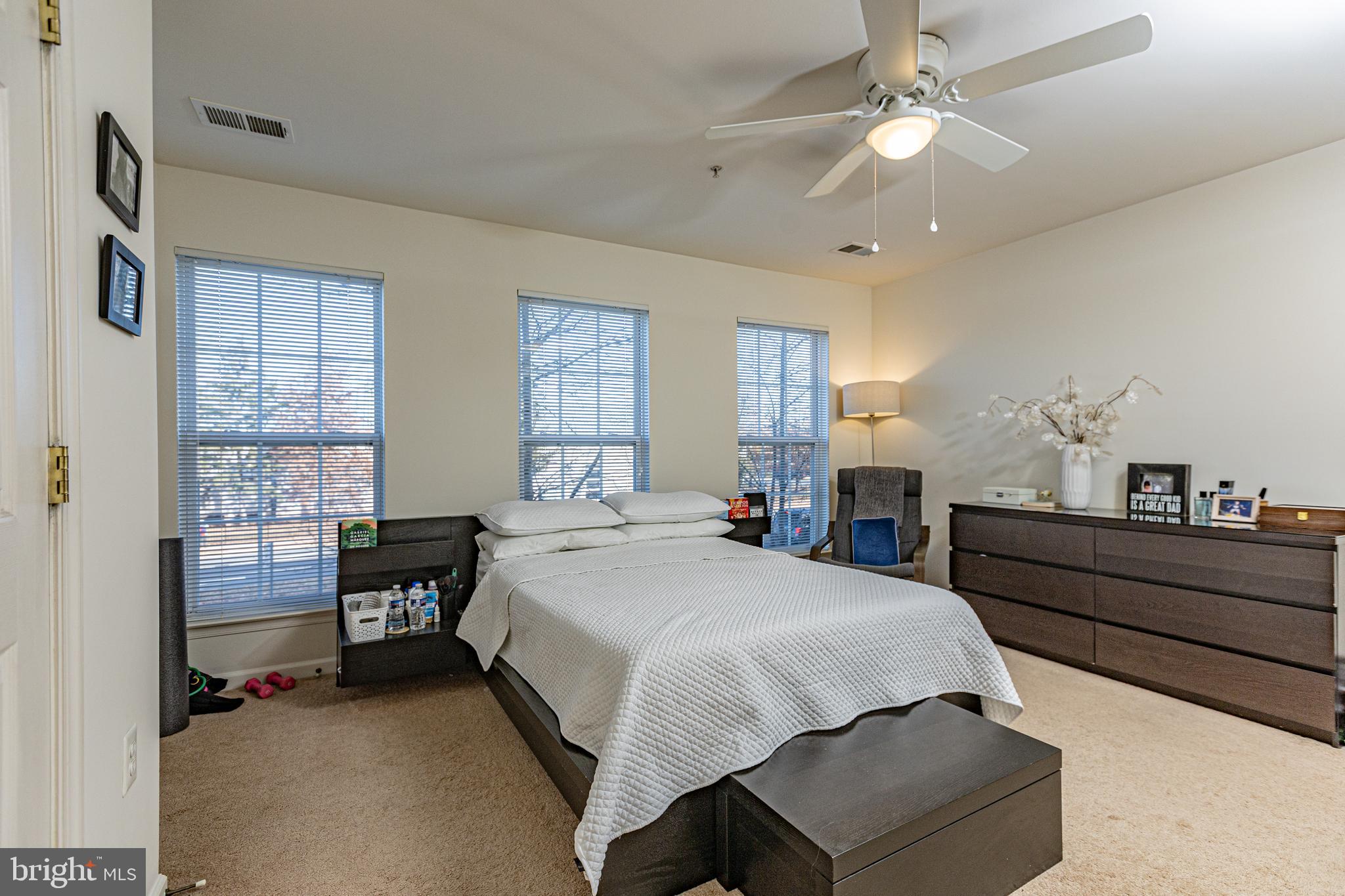 CENTREVILLE CROSSING - Residential