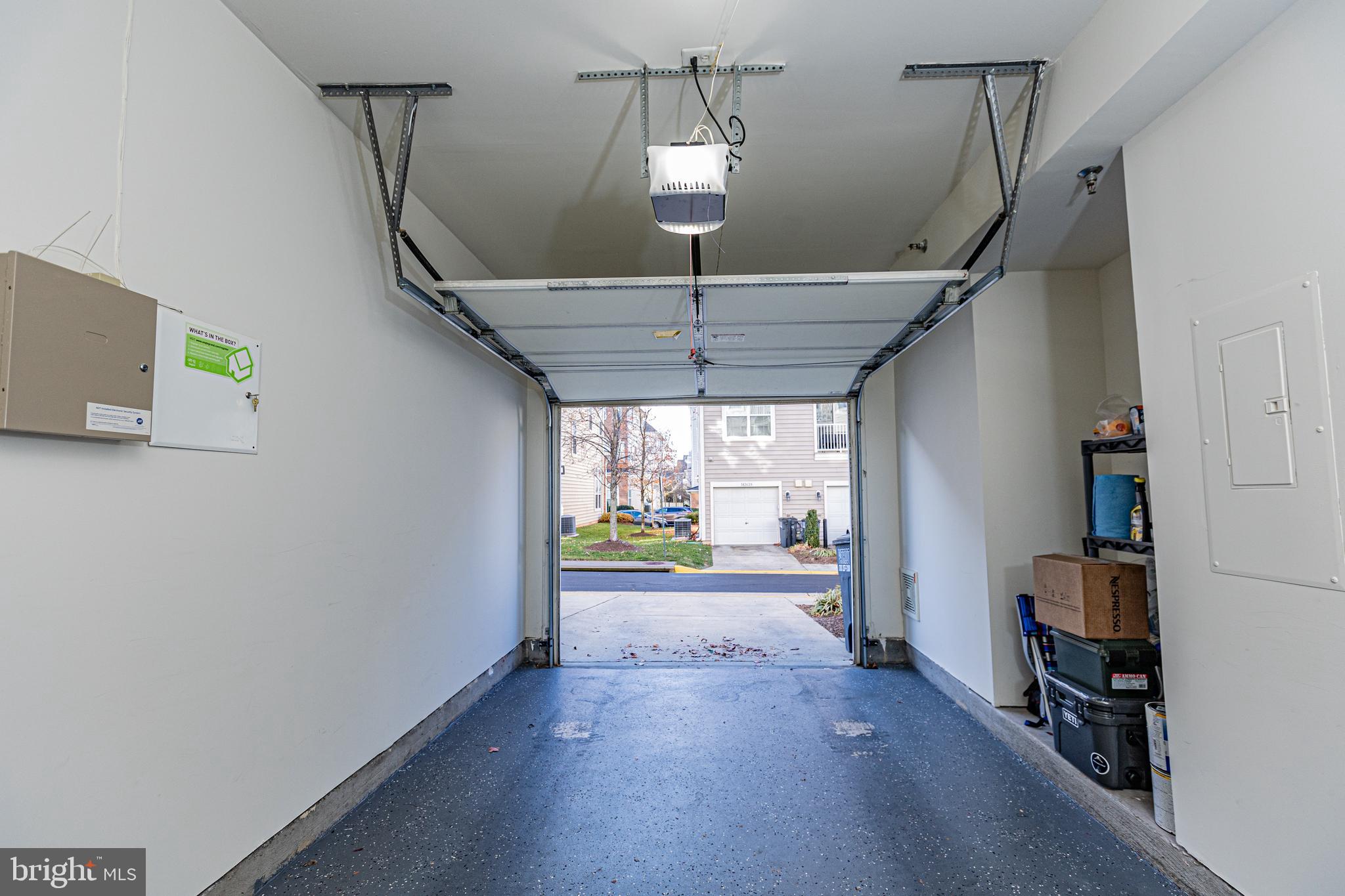 CENTREVILLE CROSSING - Residential