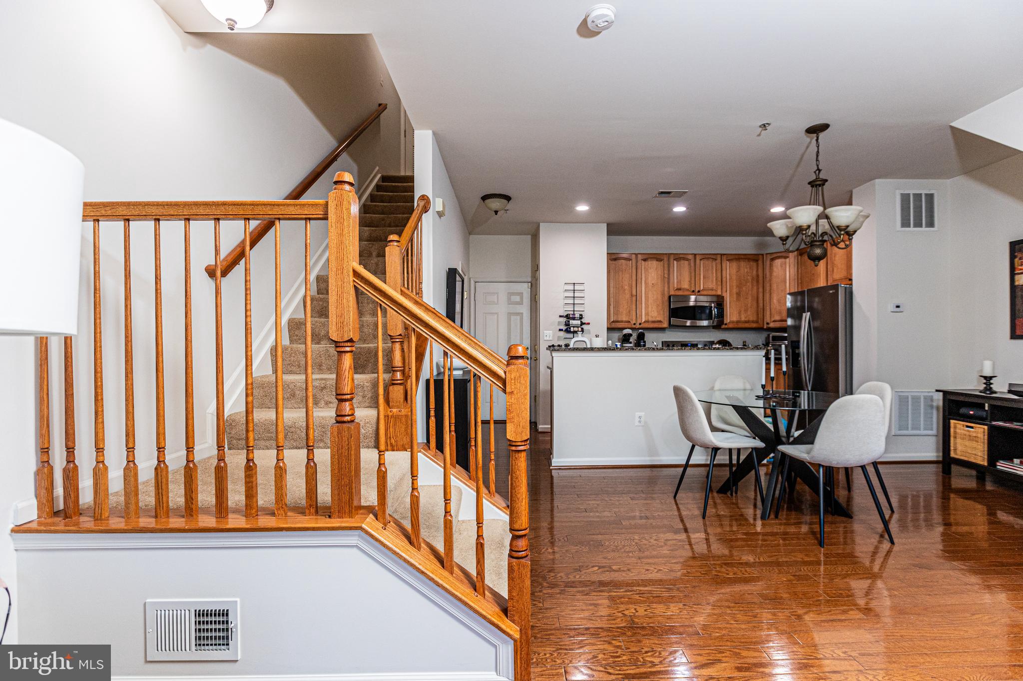 CENTREVILLE CROSSING - Residential