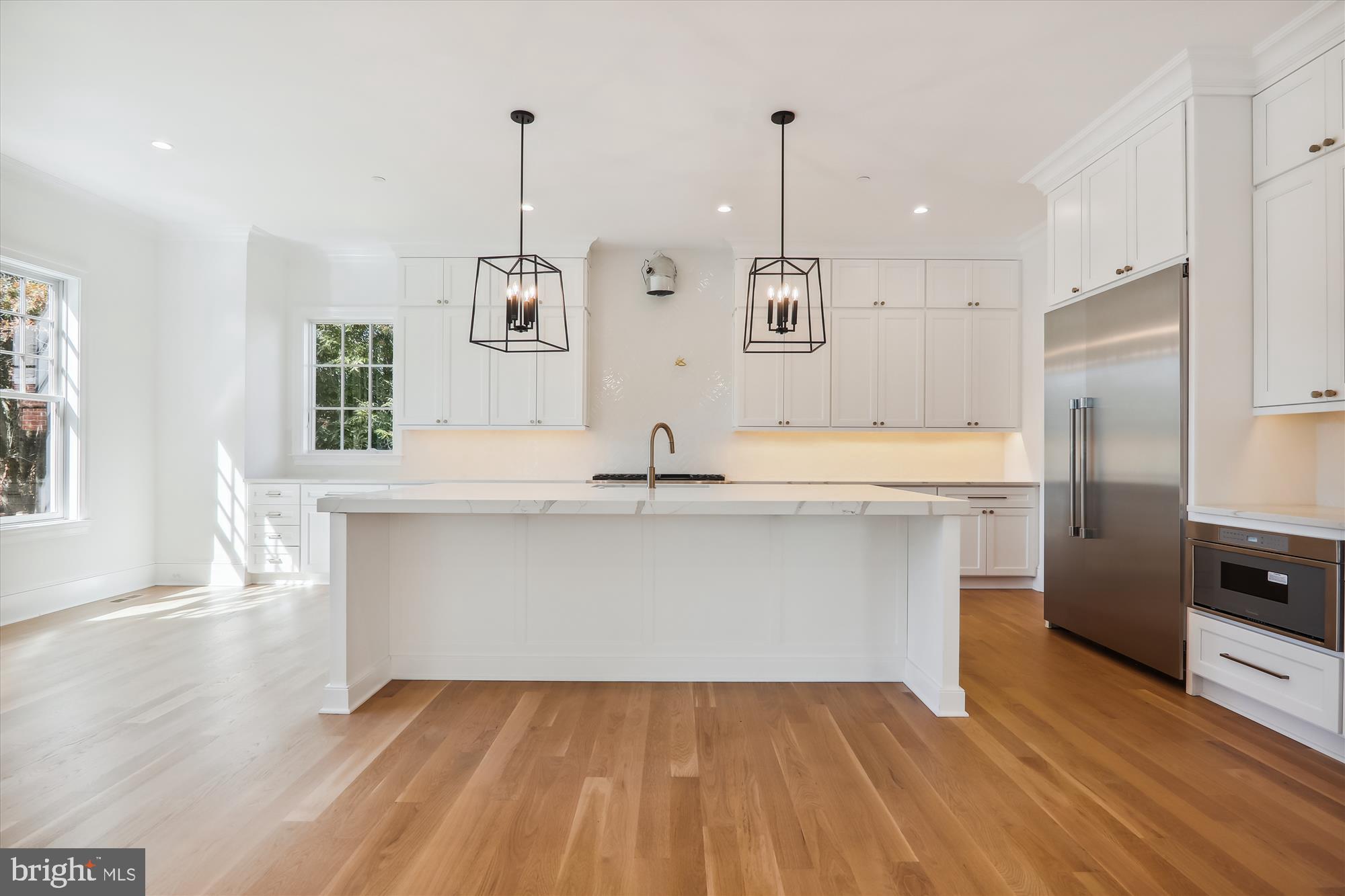 CHEVY CHASE MANOR - Residential