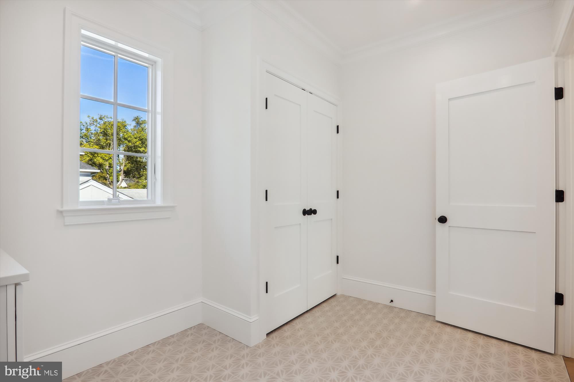 CHEVY CHASE MANOR - Residential