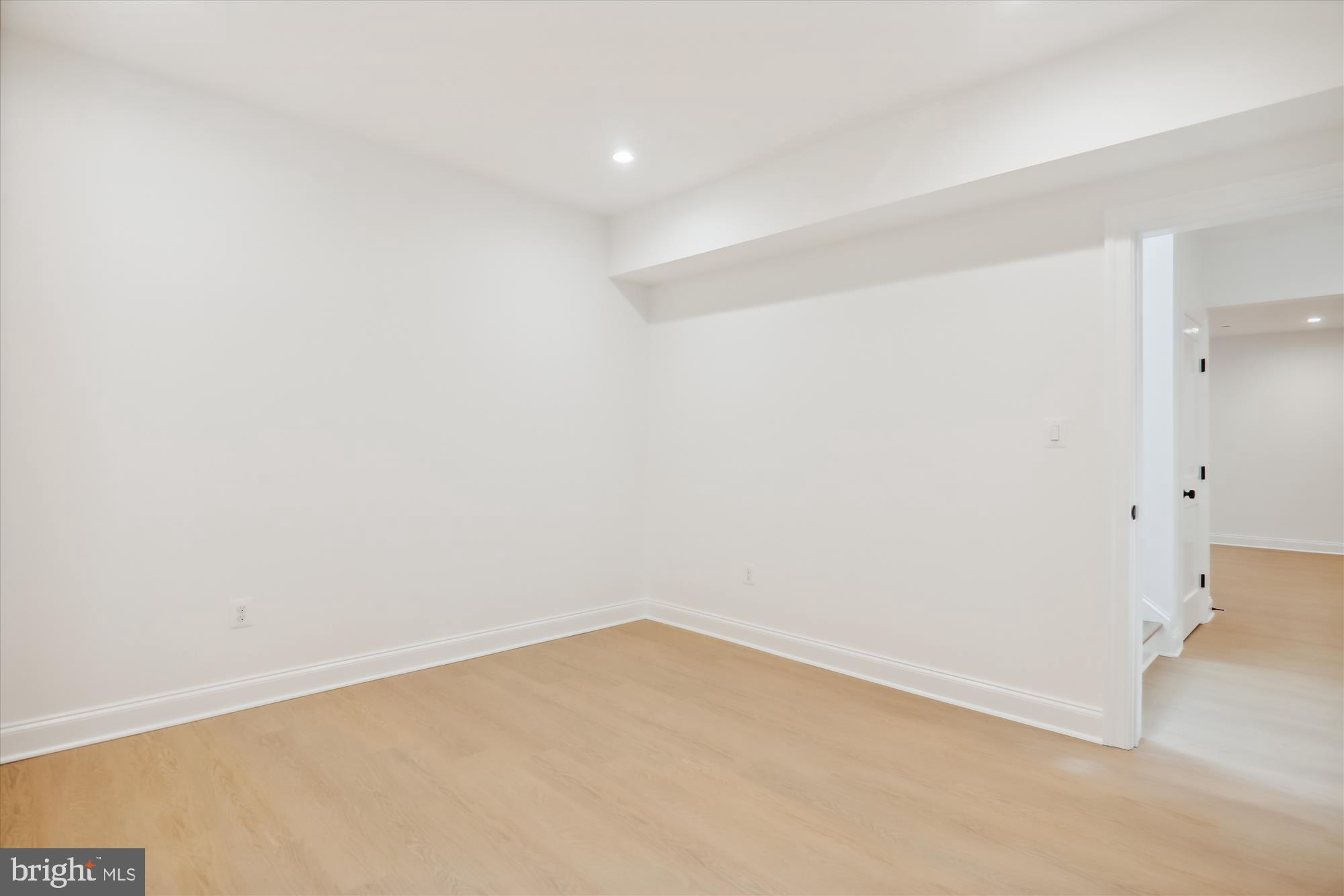 CHEVY CHASE MANOR - Residential