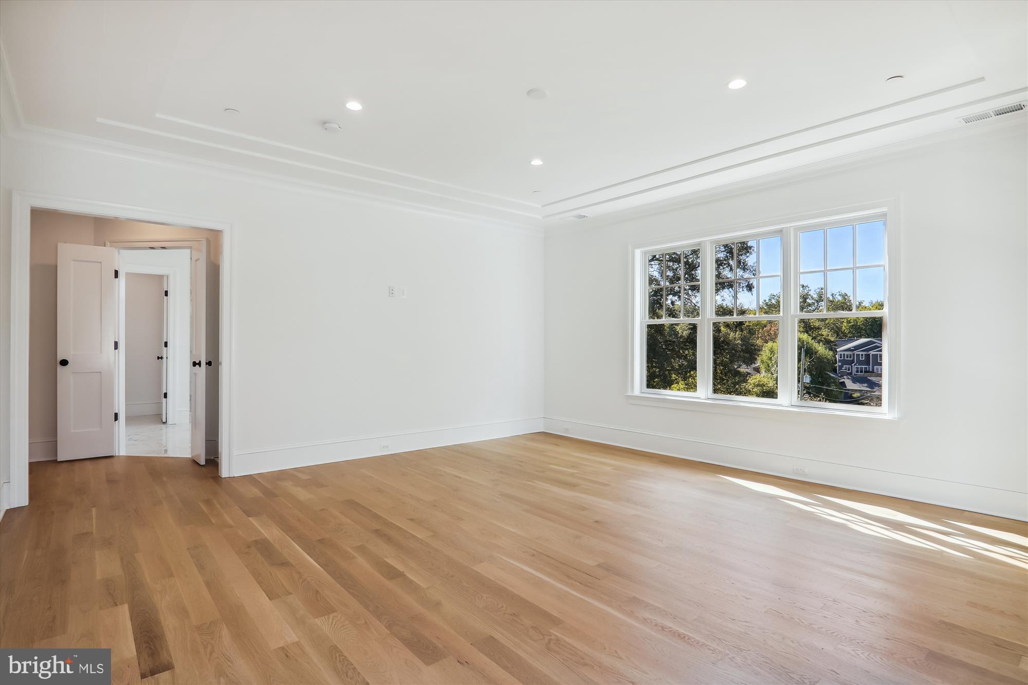 CHEVY CHASE MANOR - Residential