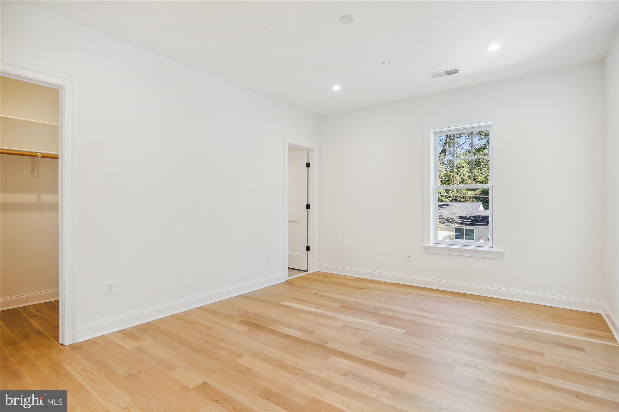 CHEVY CHASE MANOR - Residential