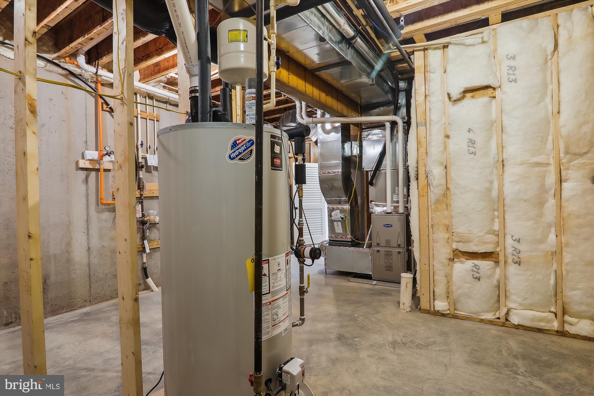 CHEVY CHASE MANOR - Residential