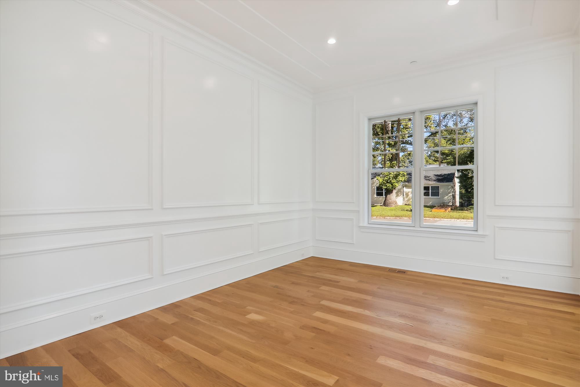 CHEVY CHASE MANOR - Residential