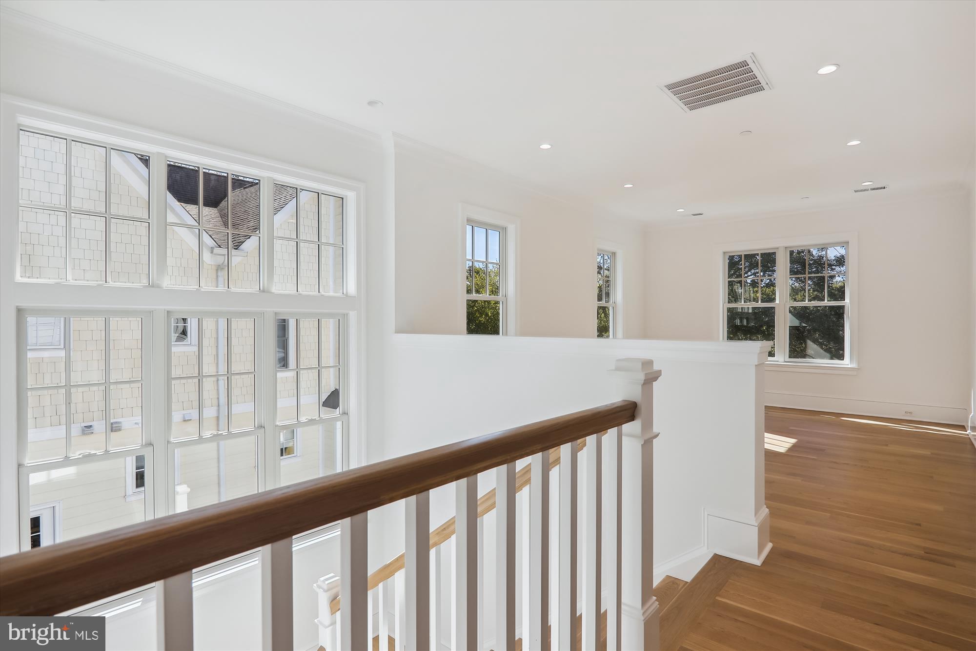 CHEVY CHASE MANOR - Residential