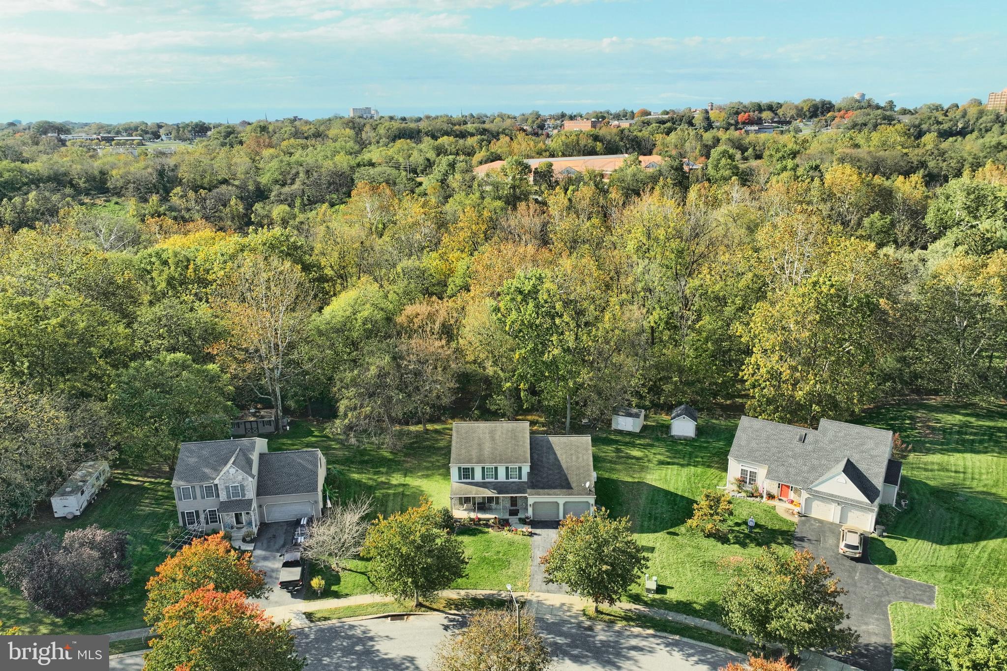 214 HOLLY LANE
