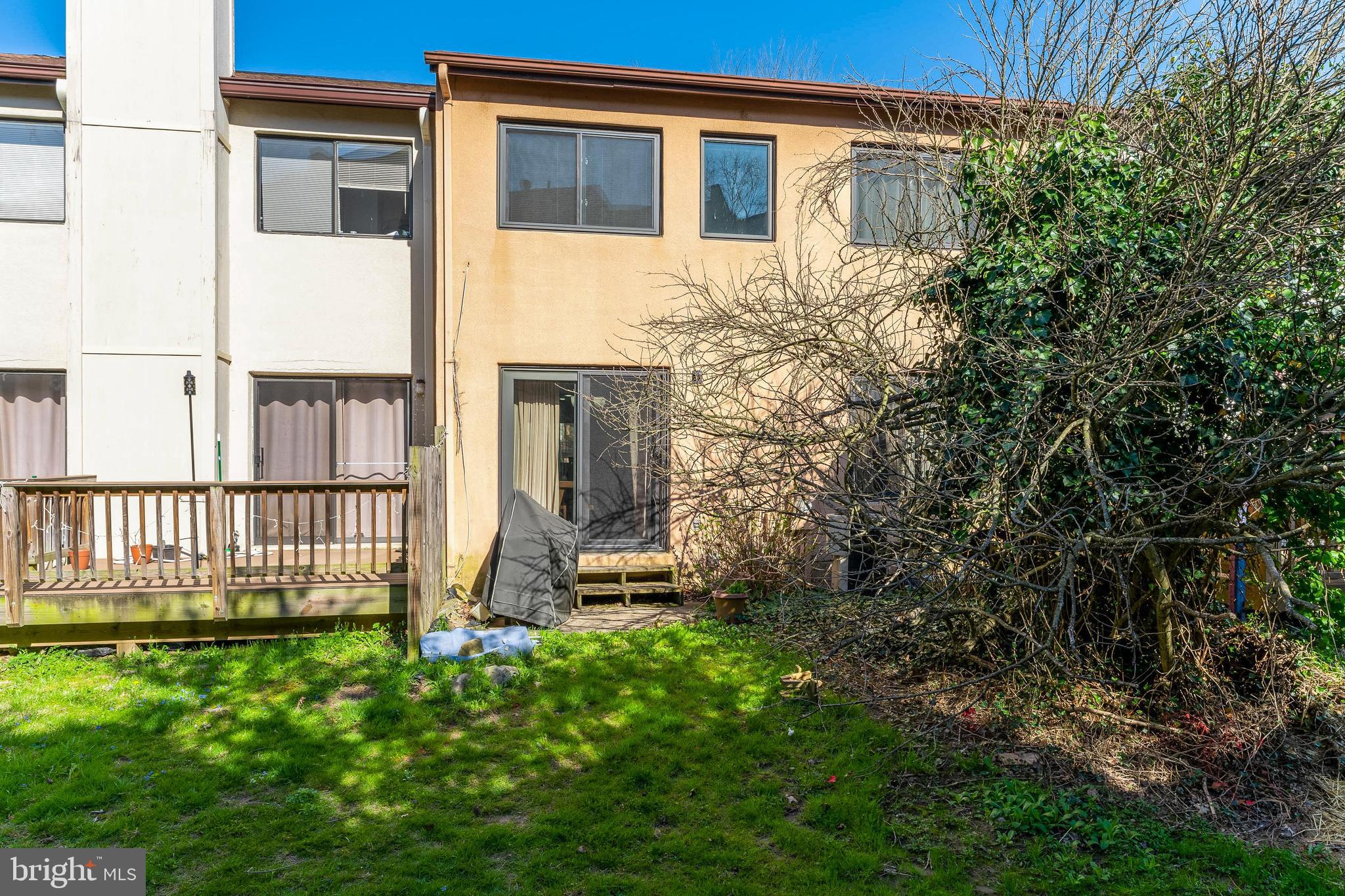 WATERS EDGE - Residential