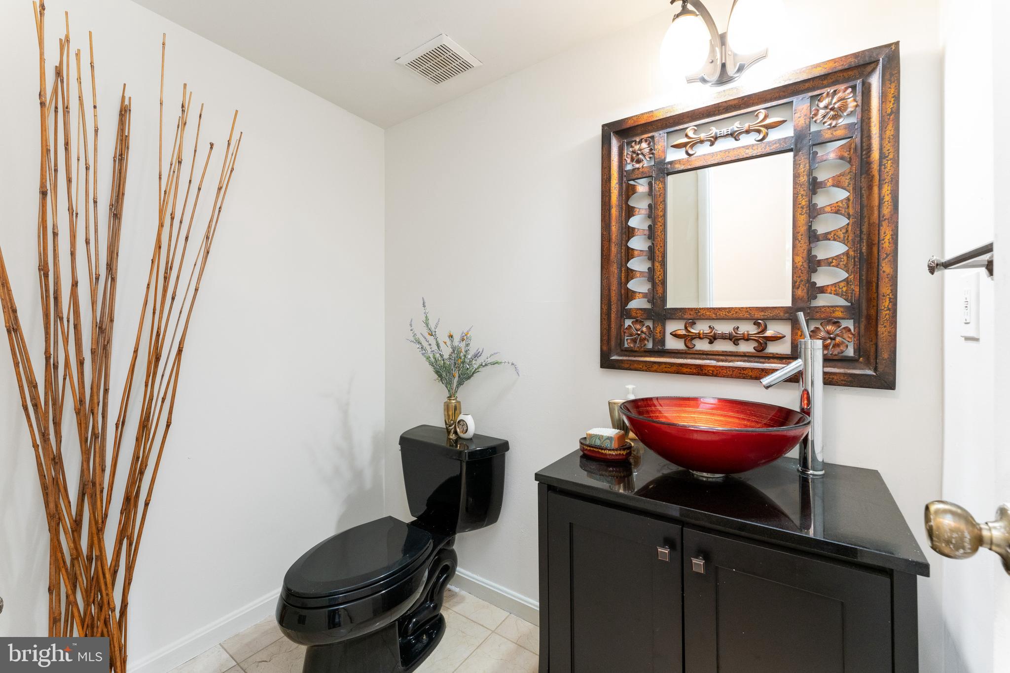 WATERS EDGE - Residential