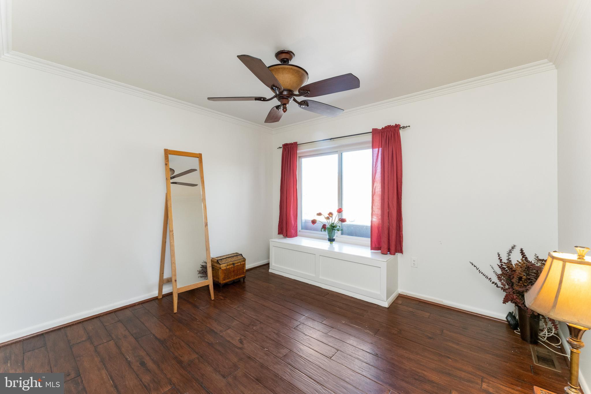 WATERS EDGE - Residential