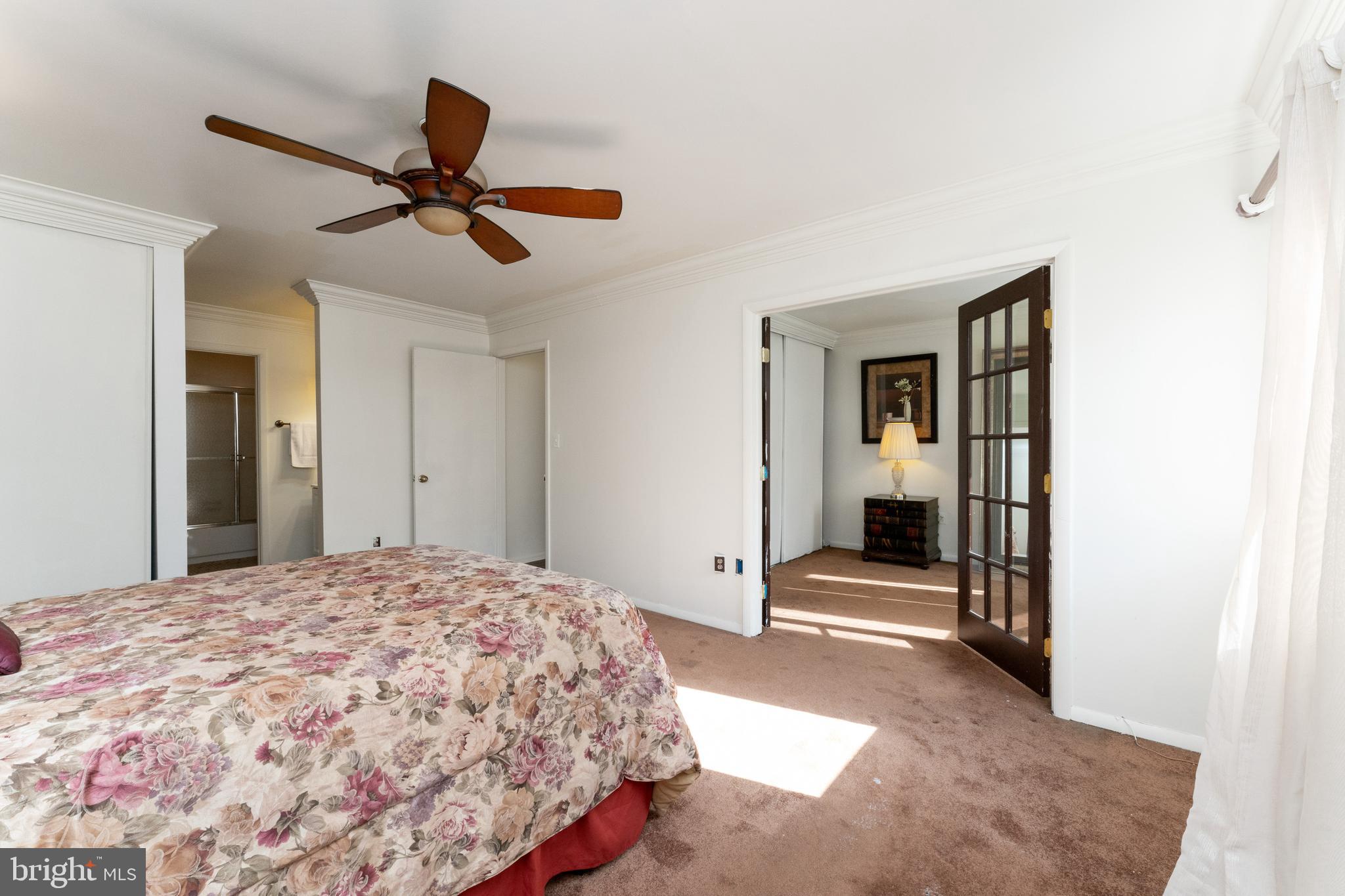 WATERS EDGE - Residential