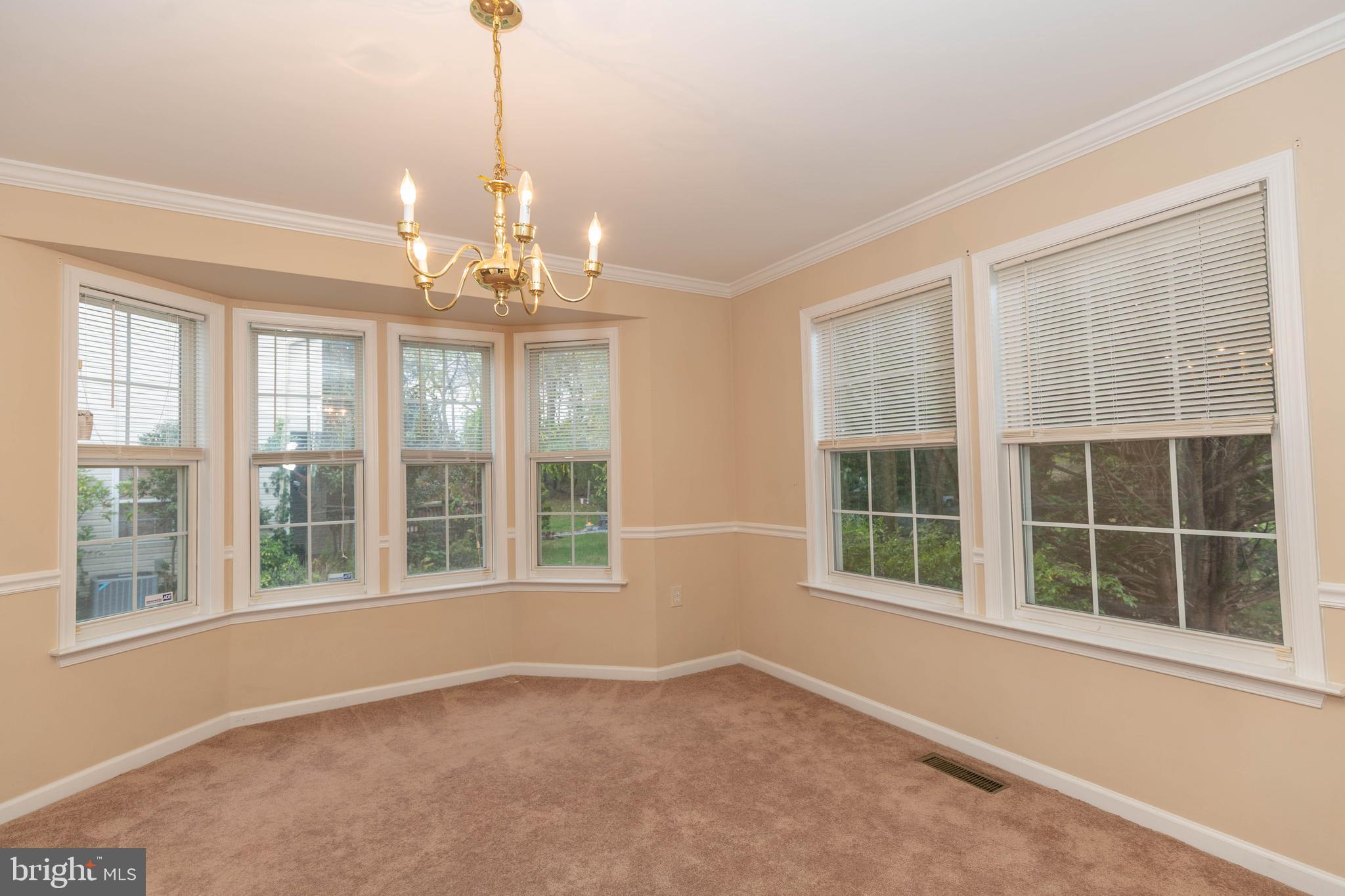 LOCUST HILL - Residential Lease