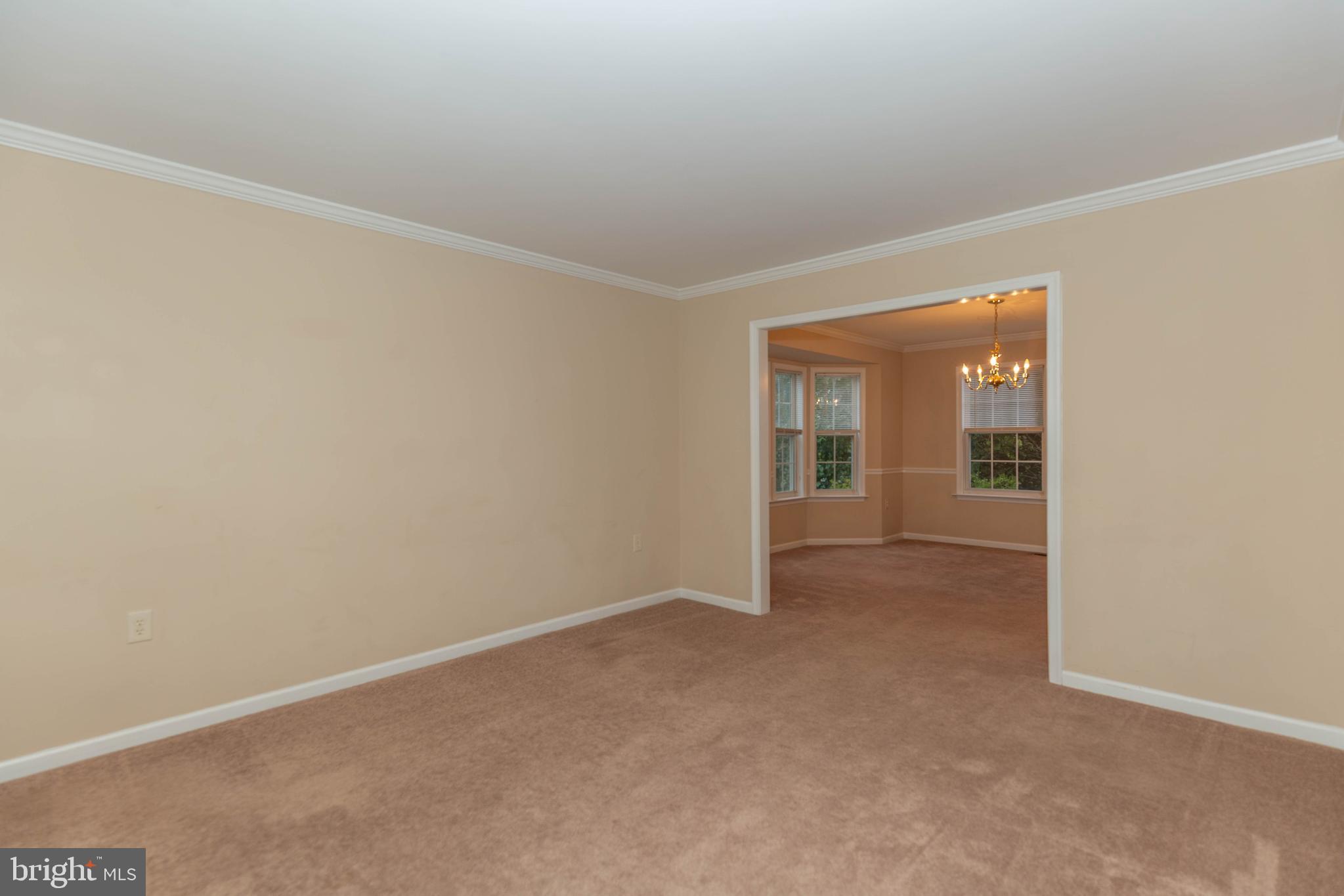 LOCUST HILL - Residential Lease