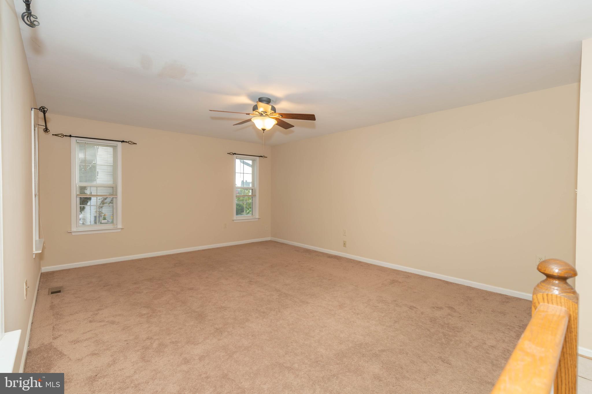 LOCUST HILL - Residential Lease