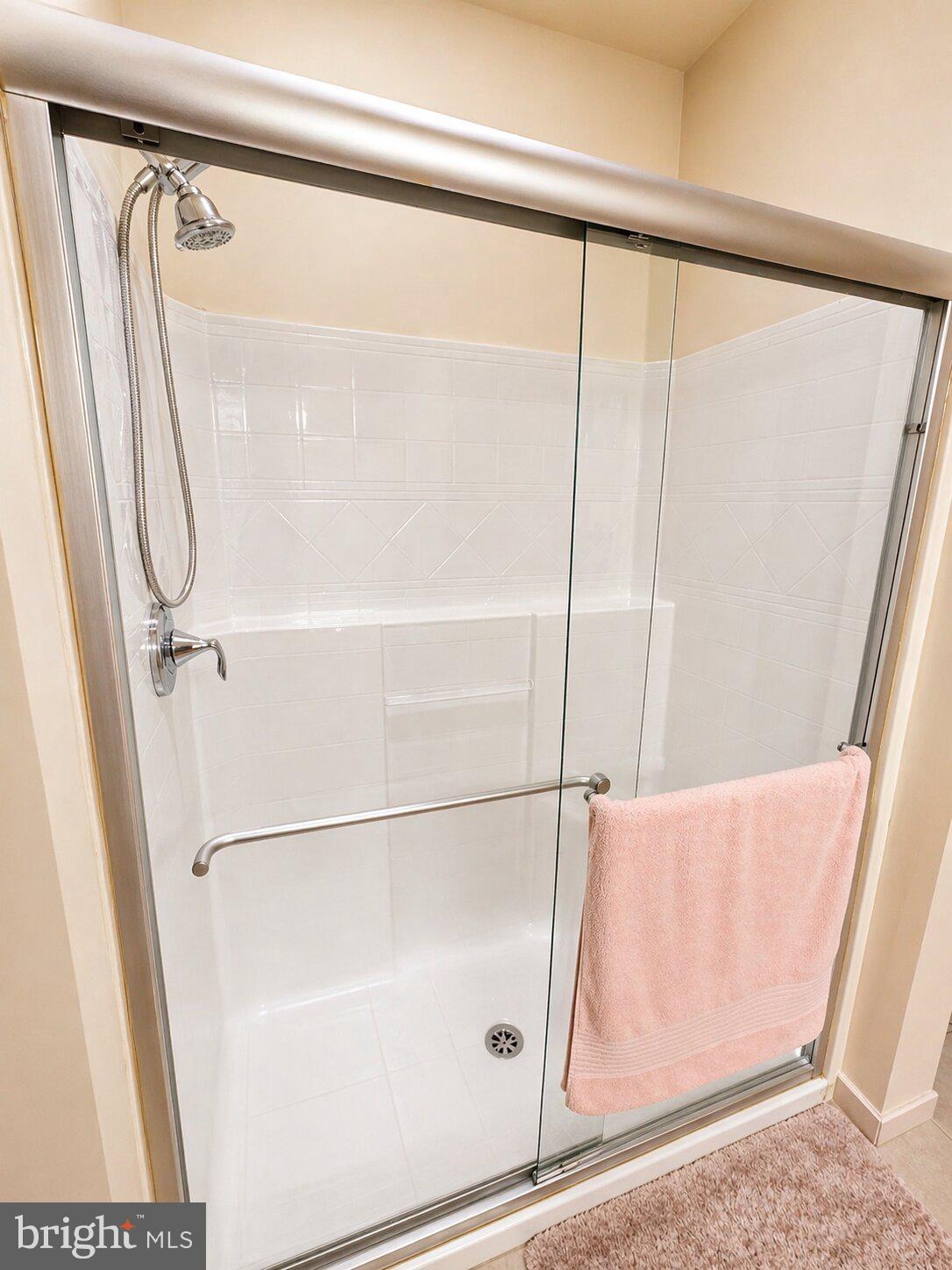 FOREST VIEW - Residential