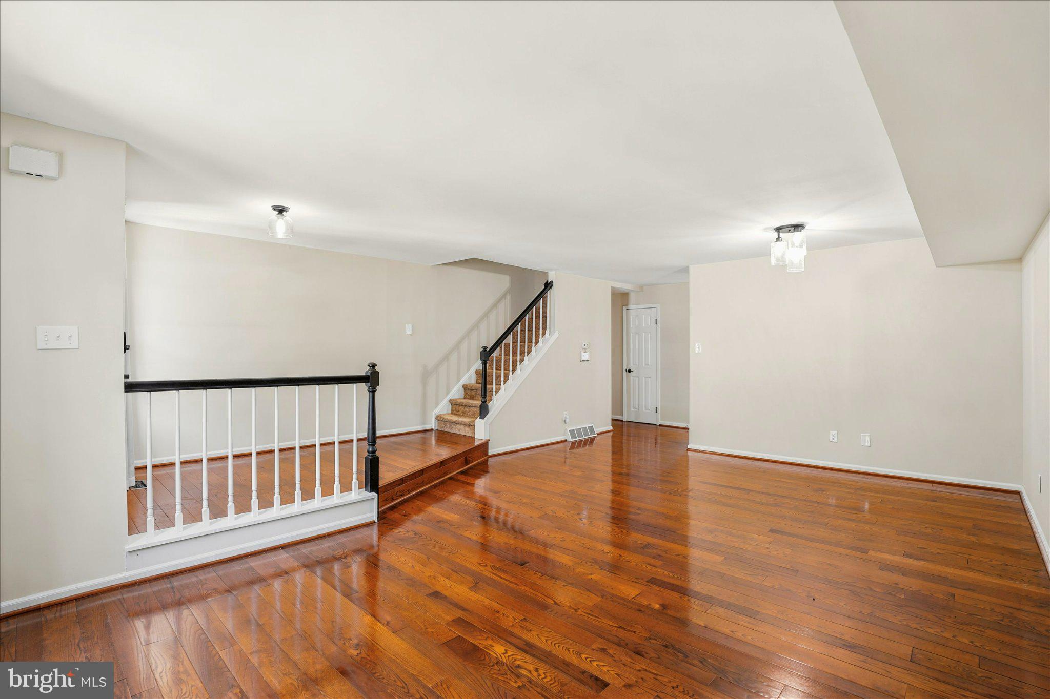 706 ANDOVER COURT