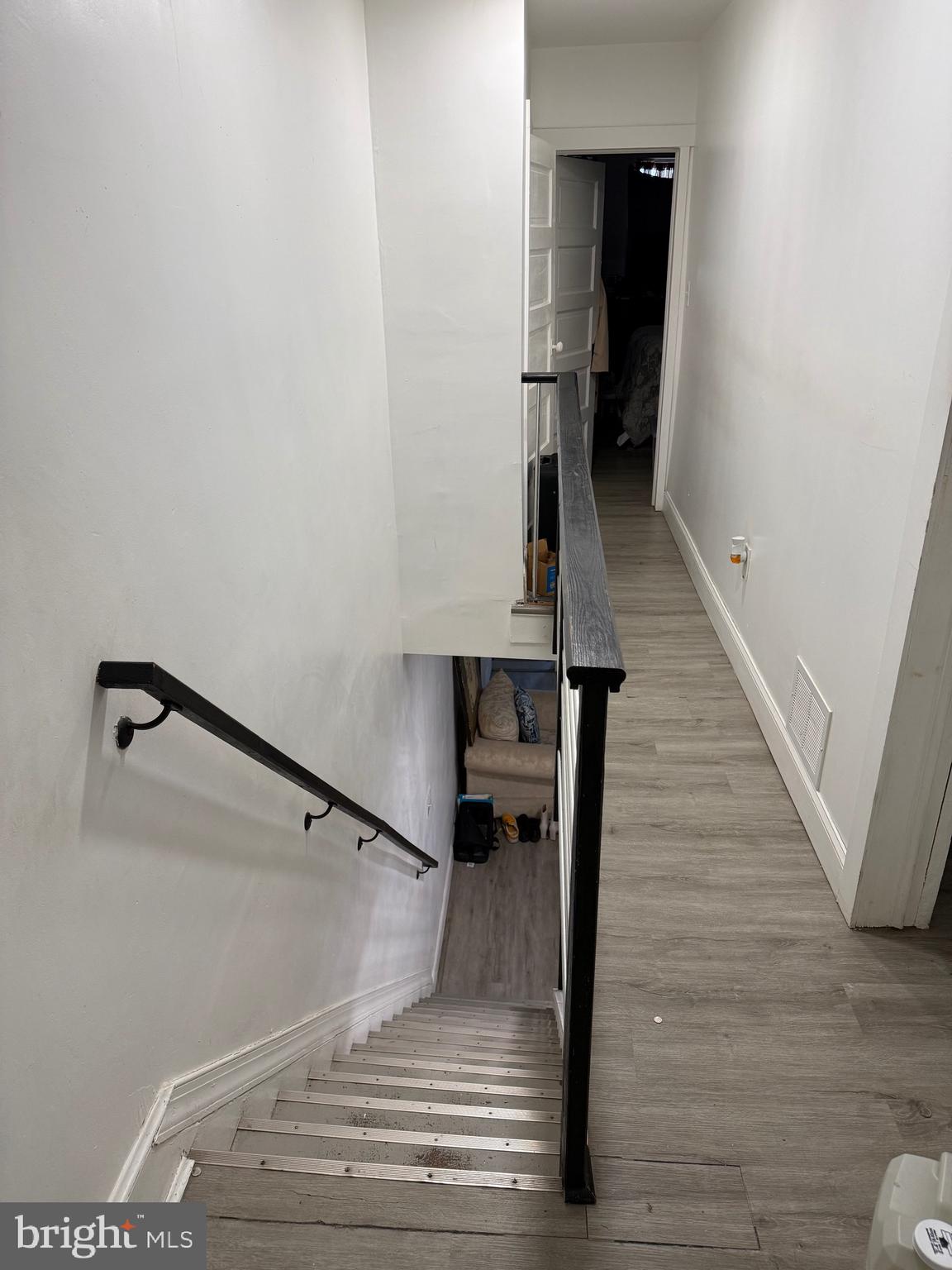 255 3RD STREET