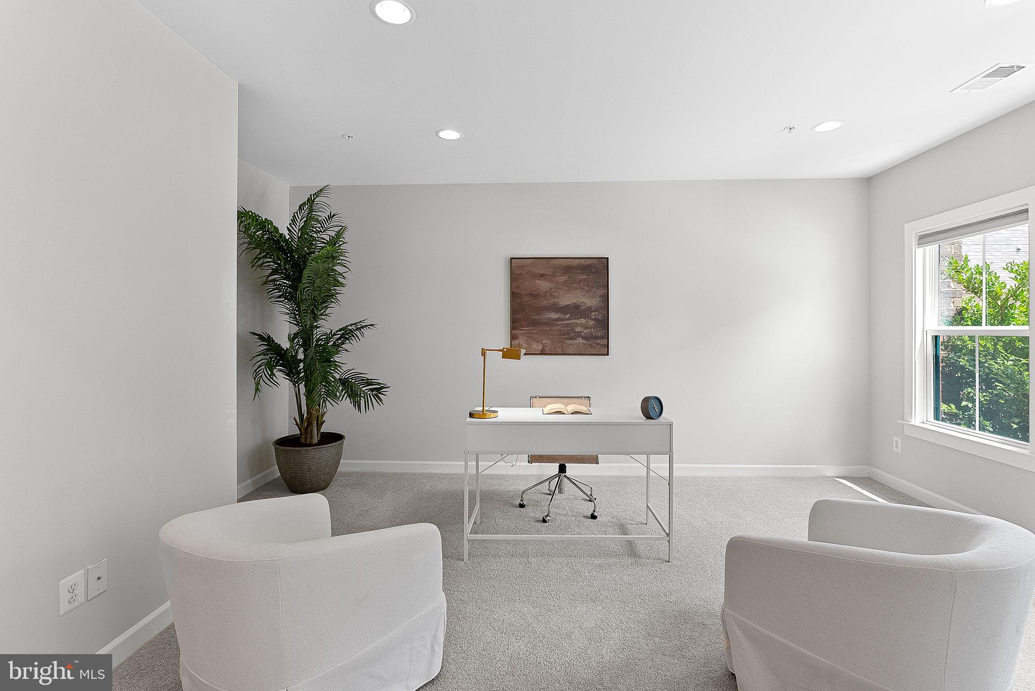 43372 WHITEHEAD TERRACE