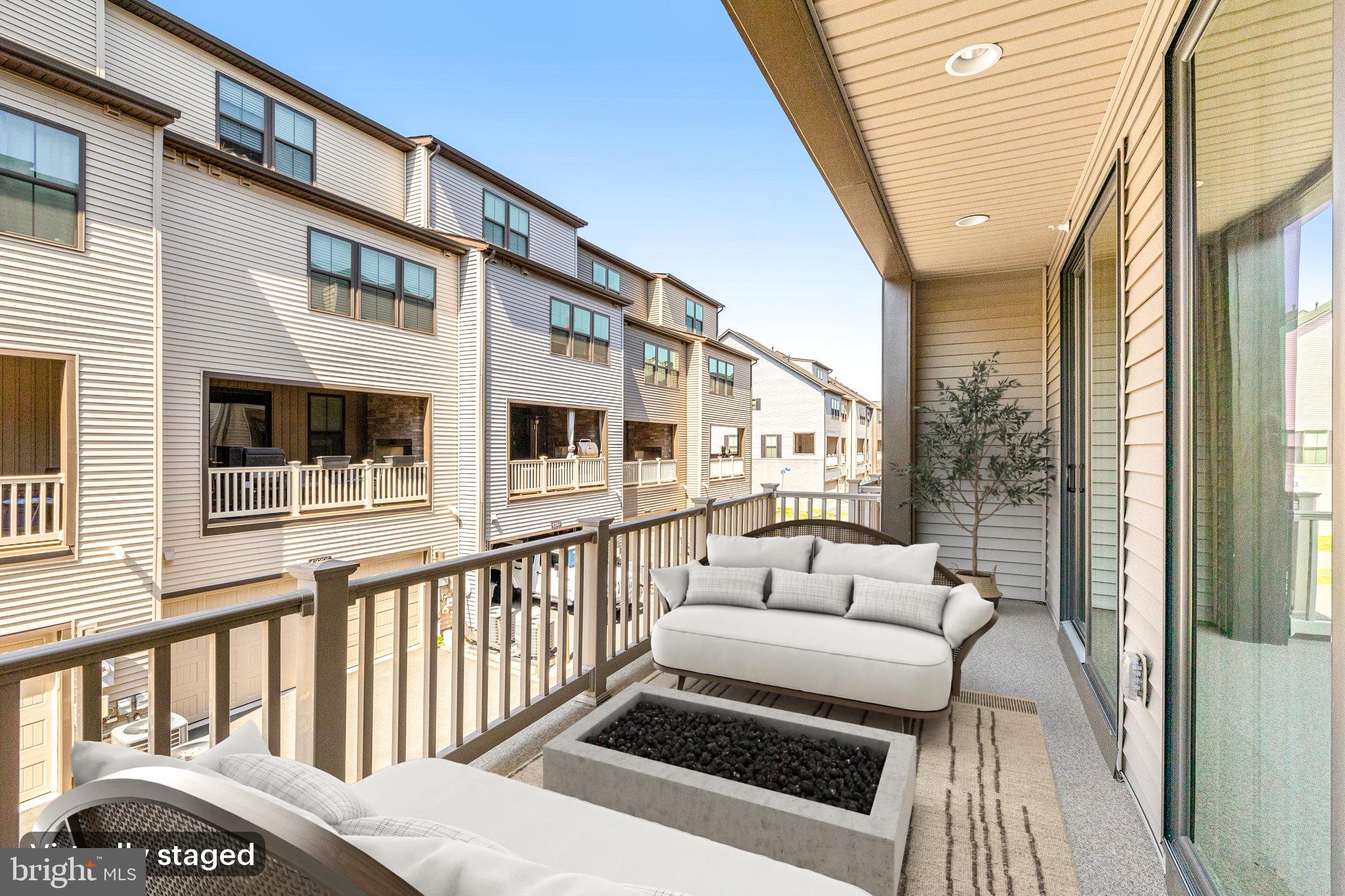 43372 WHITEHEAD TERRACE