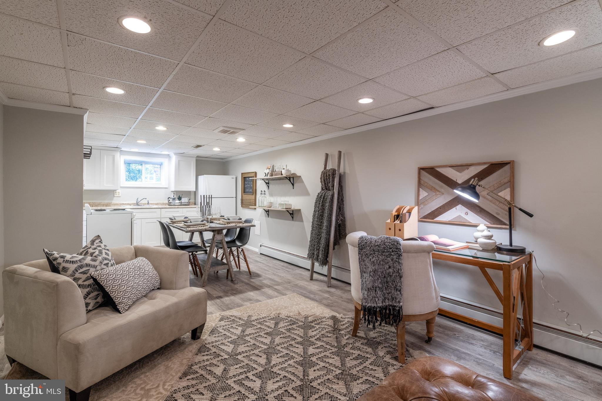 DEL RAY - Residential