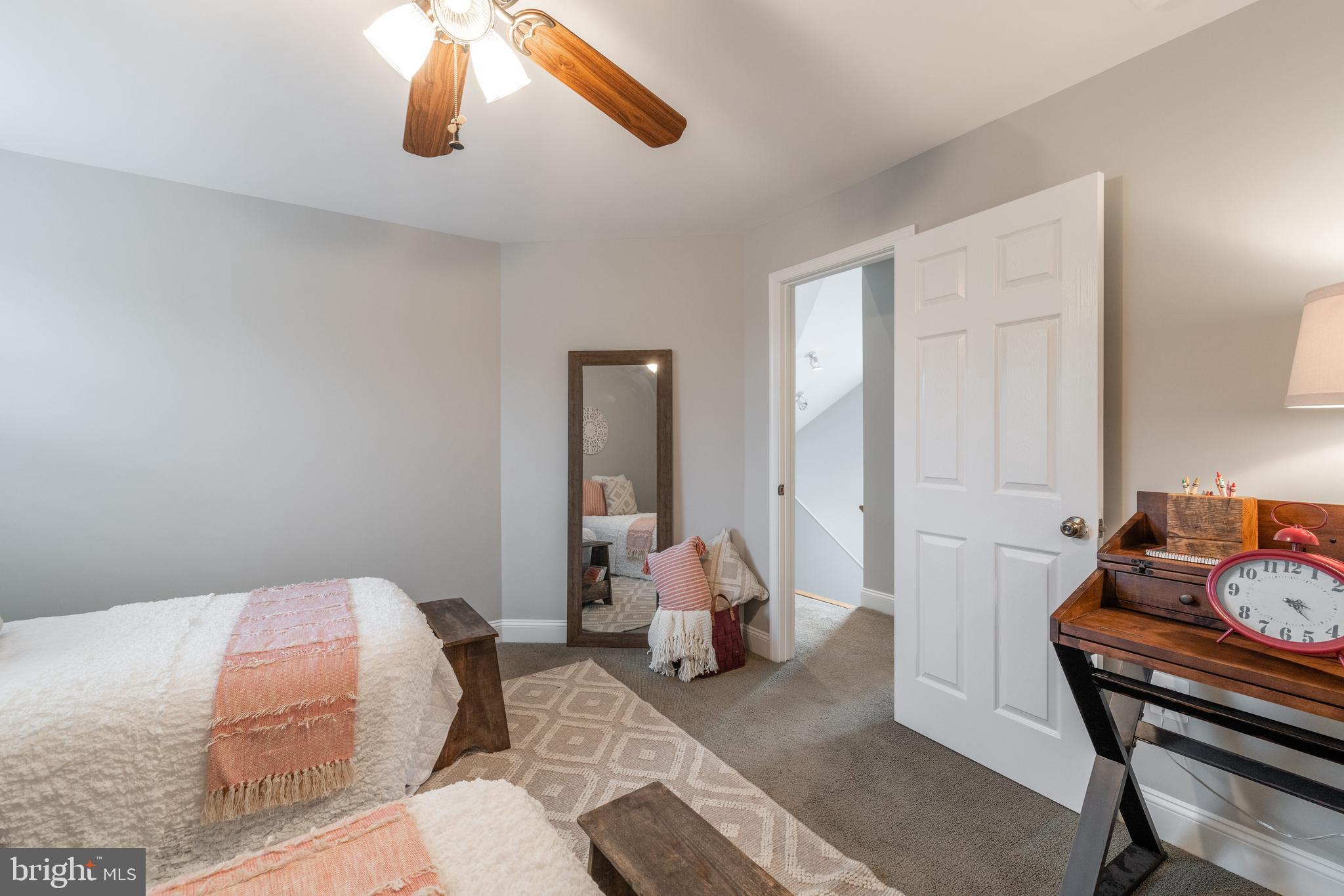 DEL RAY - Residential