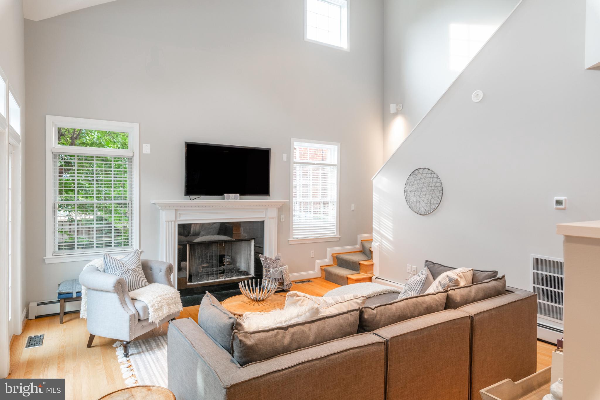 DEL RAY - Residential