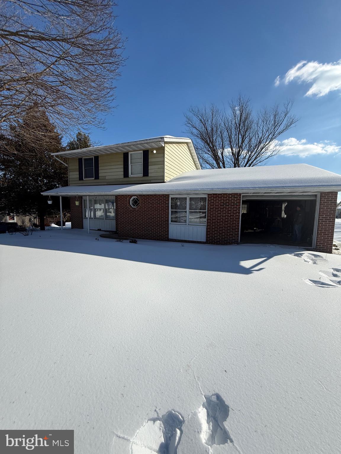 NORTH HILLS - Residential