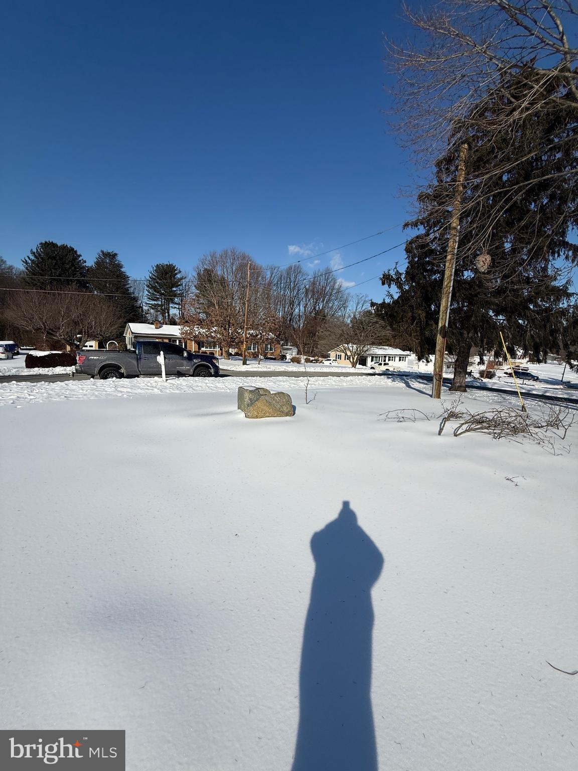 NORTH HILLS - Residential